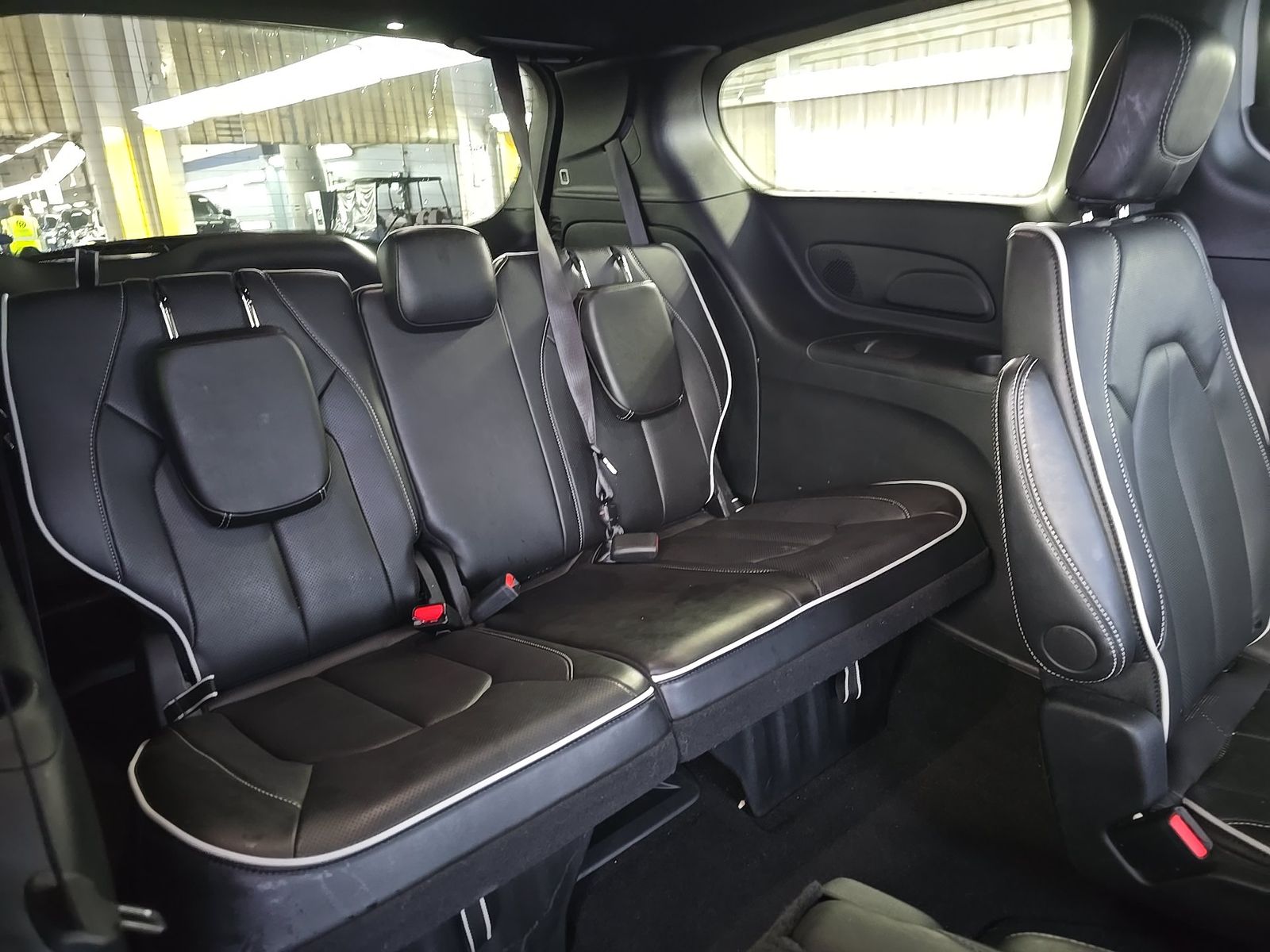 2026 Chrysler Pacifica Limited AWD