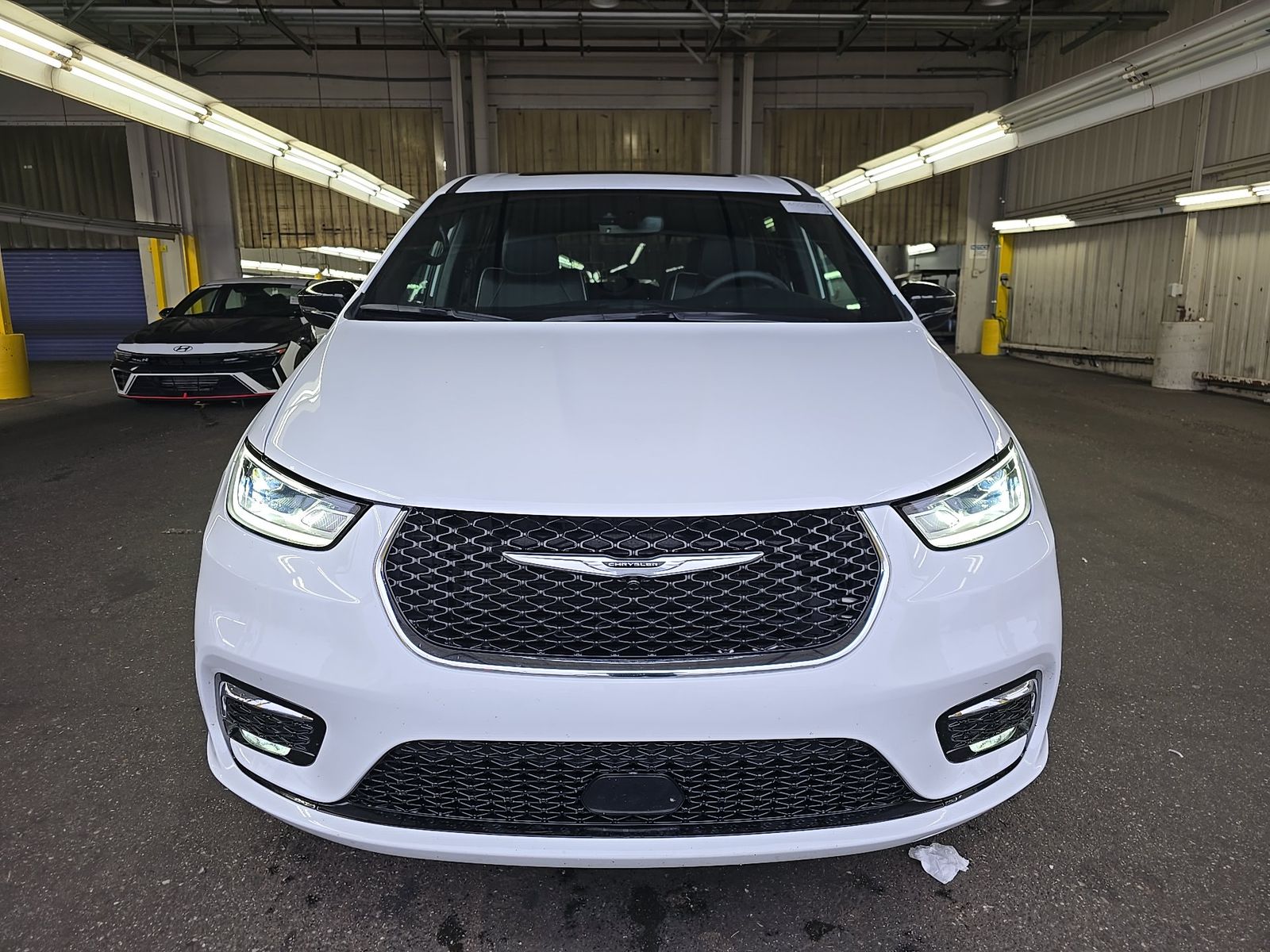 2026 Chrysler Pacifica Limited AWD