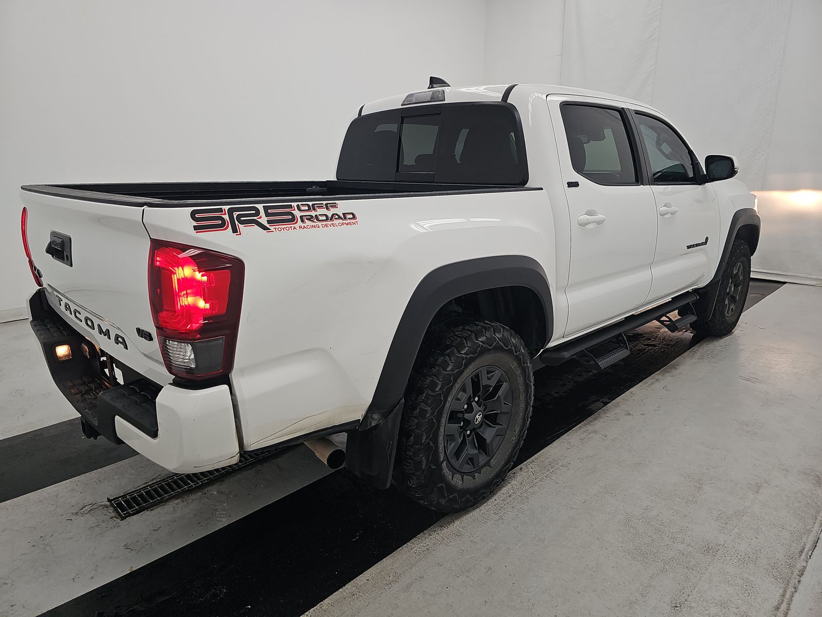 2021 Toyota Tacoma SR5 AWD