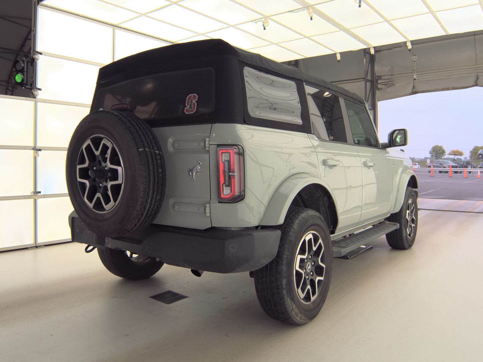 FORD BRONCO - 6