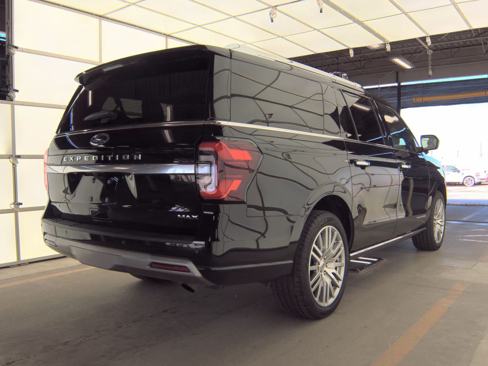 FORD EXPEDITION MAX - 6