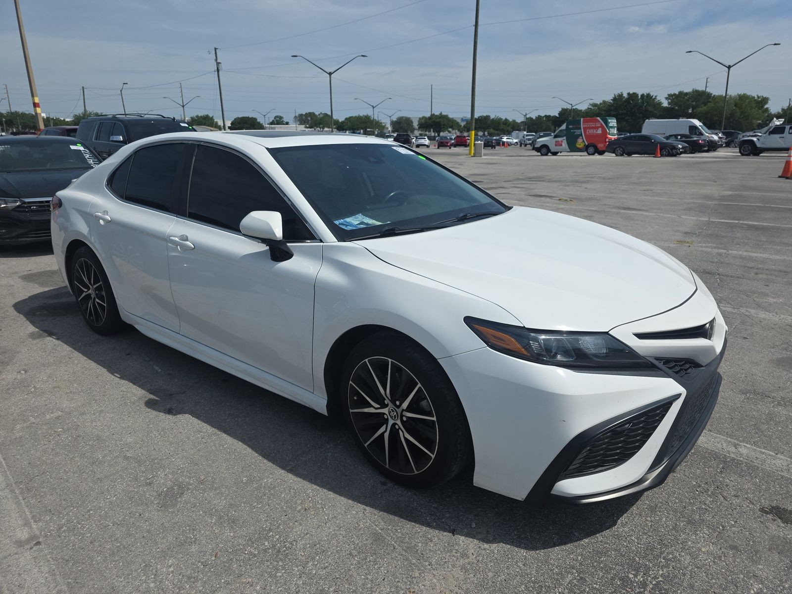 TOYOTA CAMRY - 4