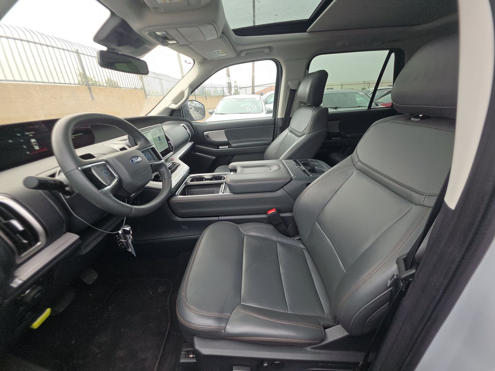 FORD EXPEDITION - 8