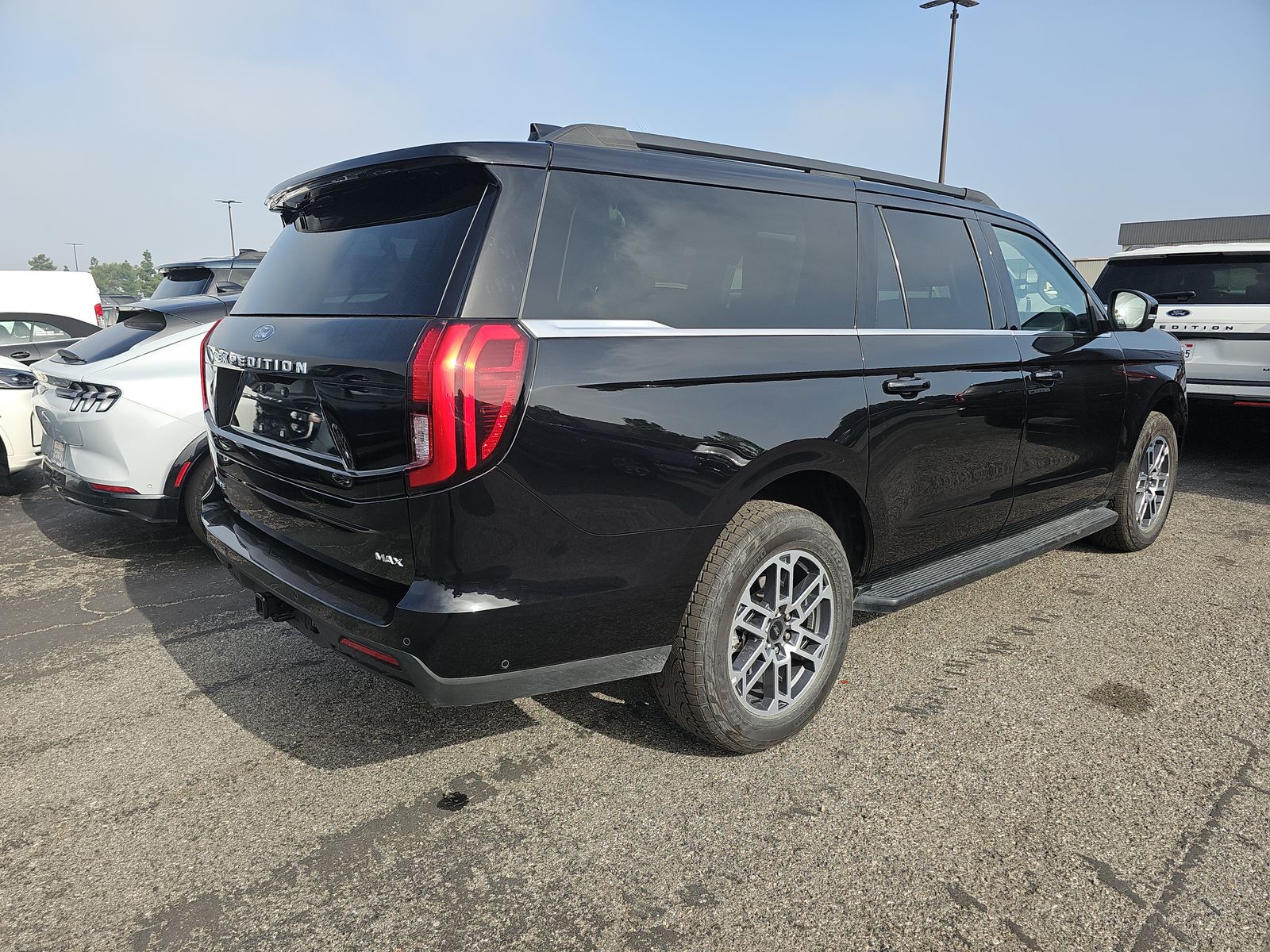 FORD EXPEDITION MAX - 5