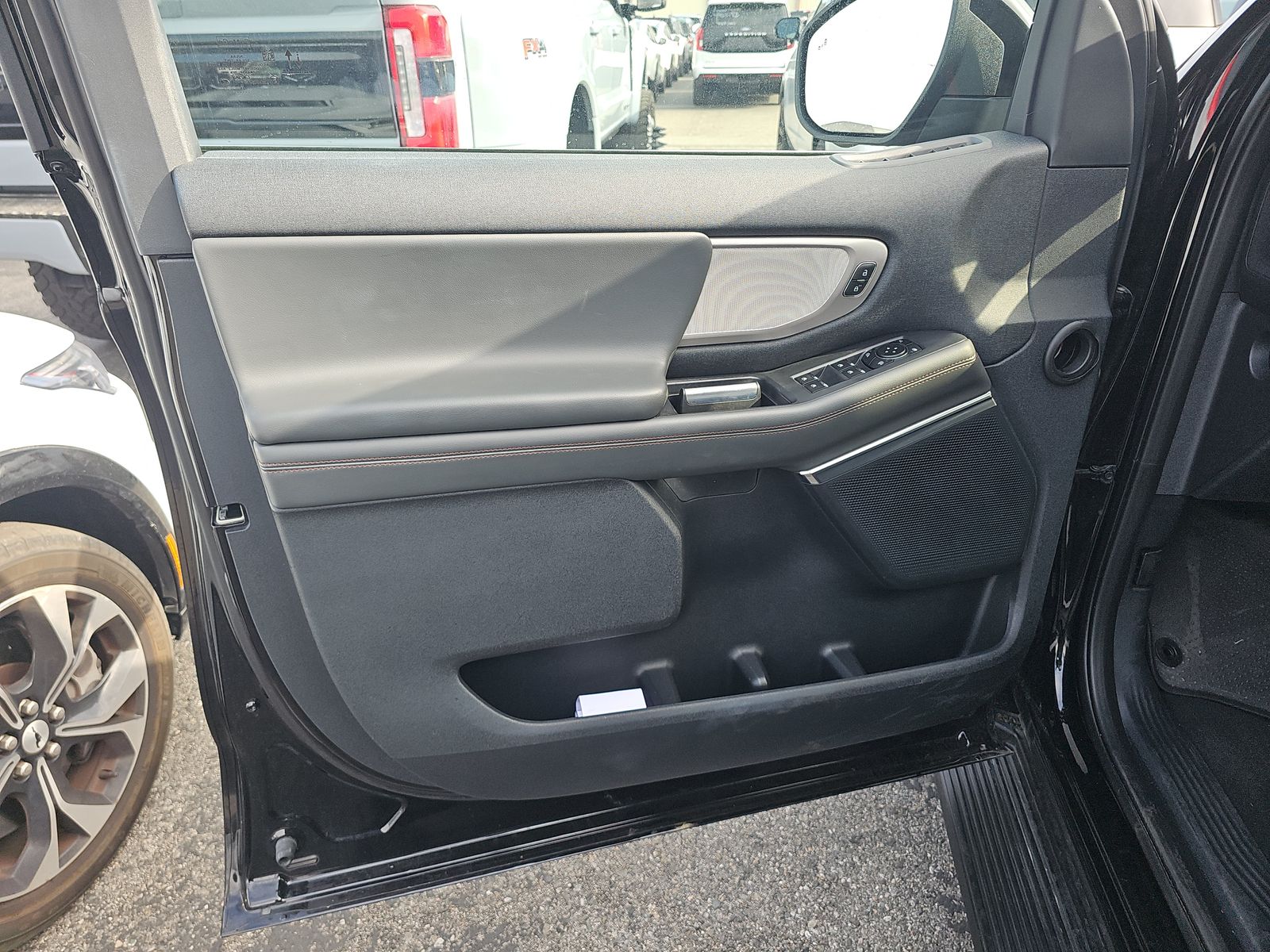 FORD EXPEDITION MAX - 10