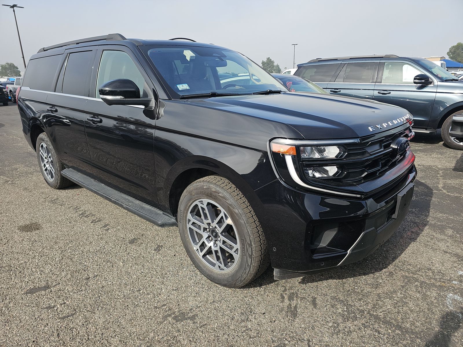 FORD EXPEDITION MAX - 4