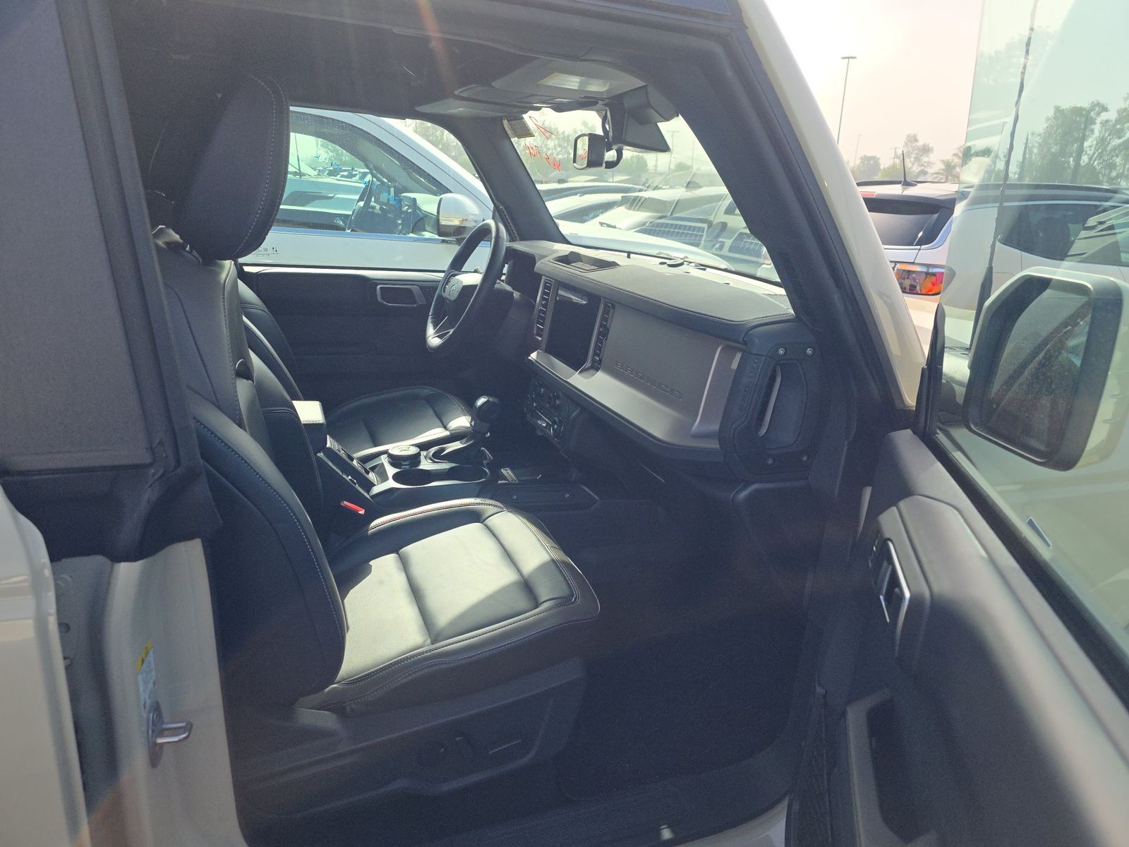 FORD BRONCO - 9