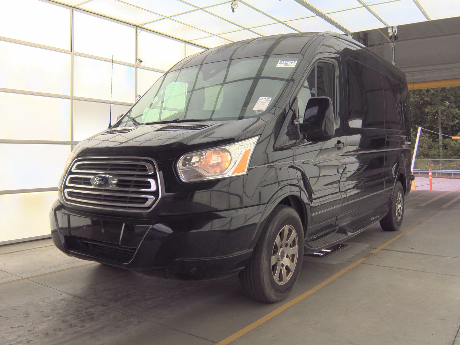 FORD TRANSIT 250 - 1