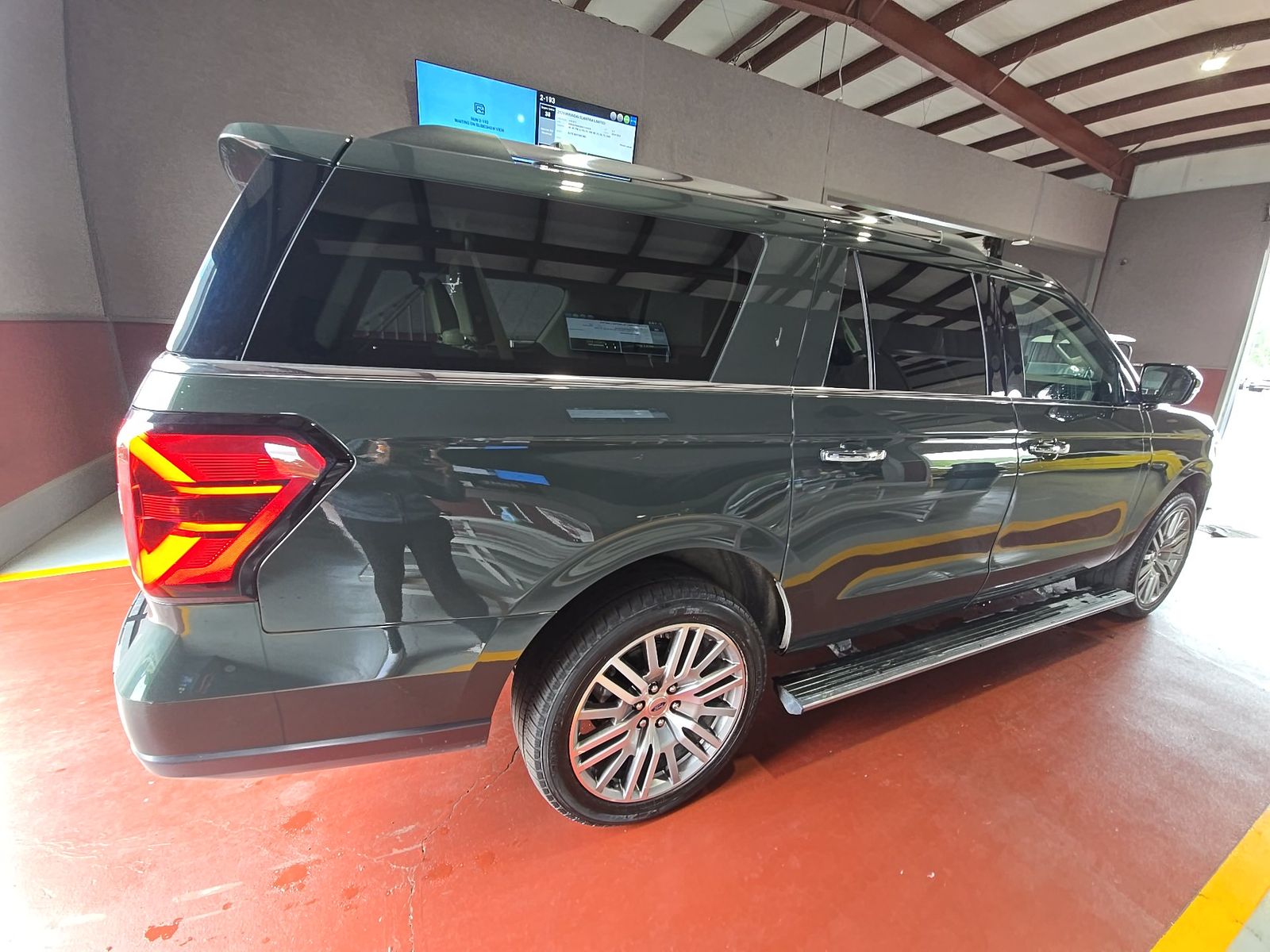 FORD EXPEDITION MAX - 5