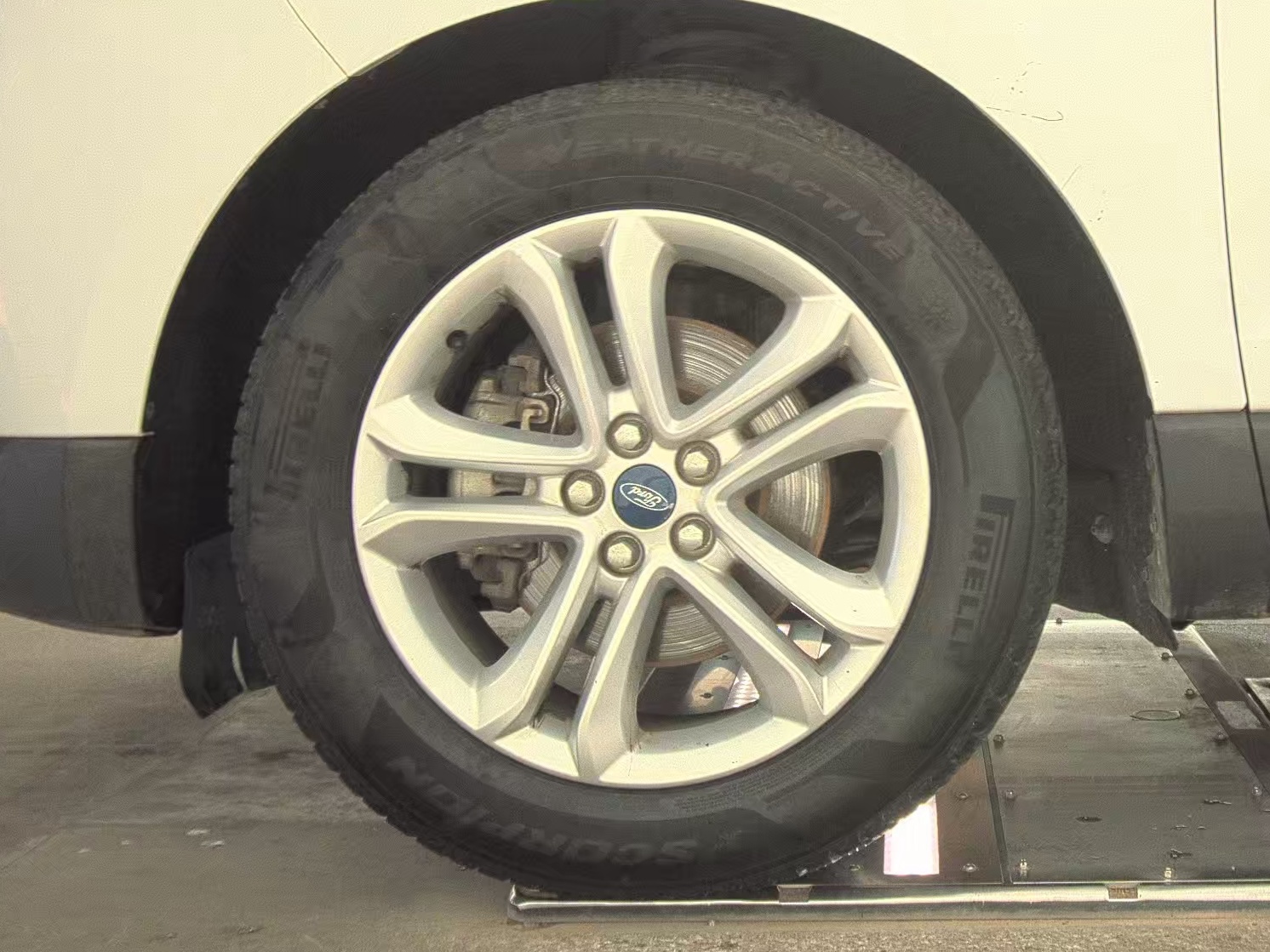 FORD EDGE - 10