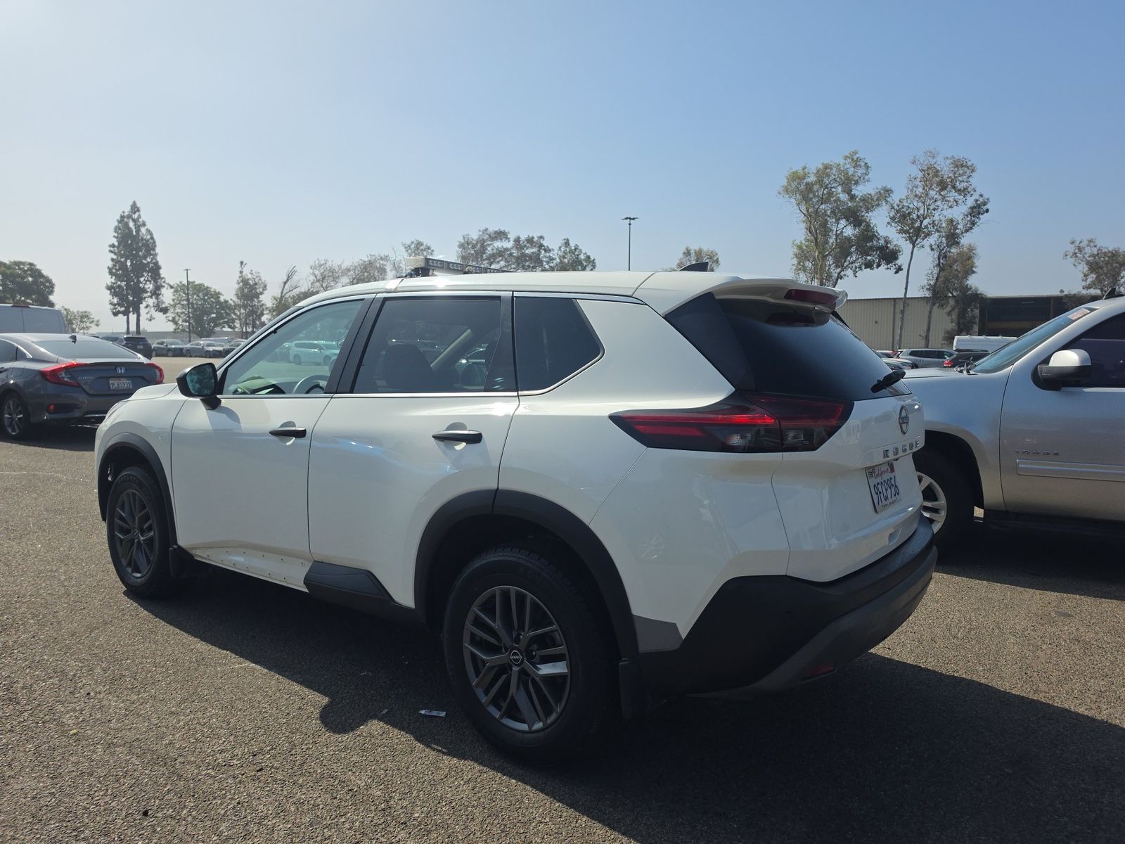 2022 Nissan Rogue S FWD