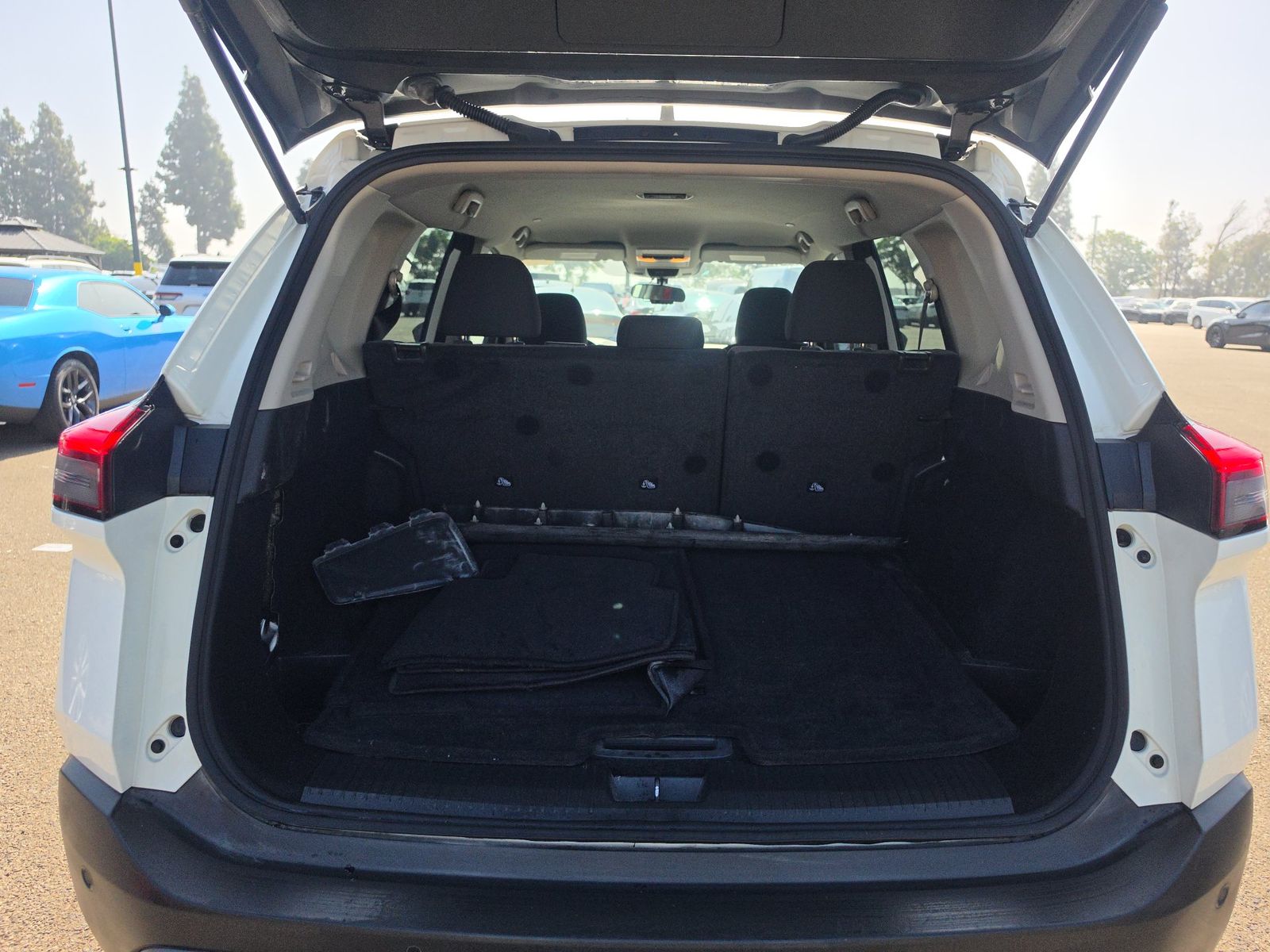 2022 Nissan Rogue S FWD