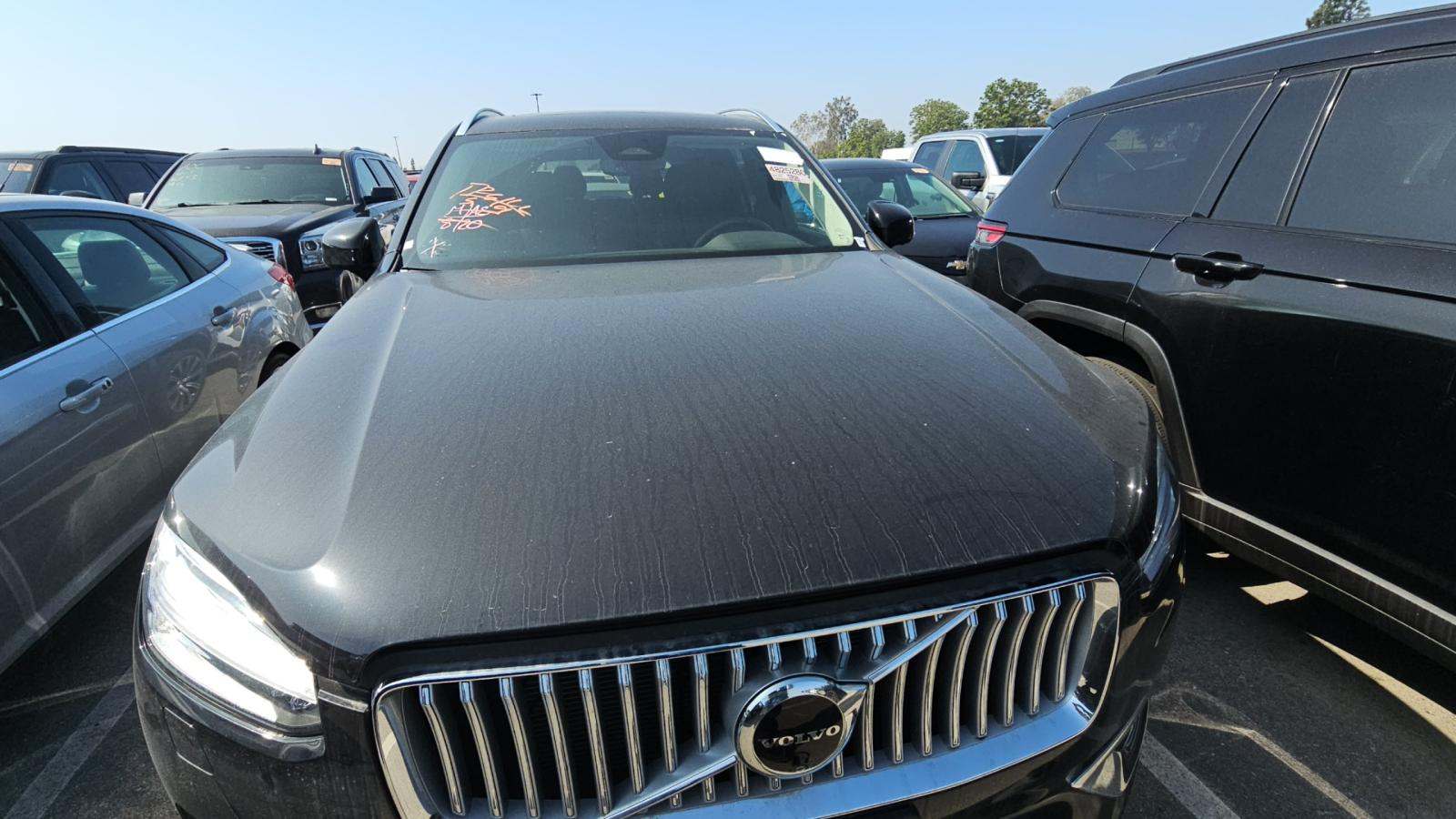 2025 Volvo XC90 B6 Plus FWD