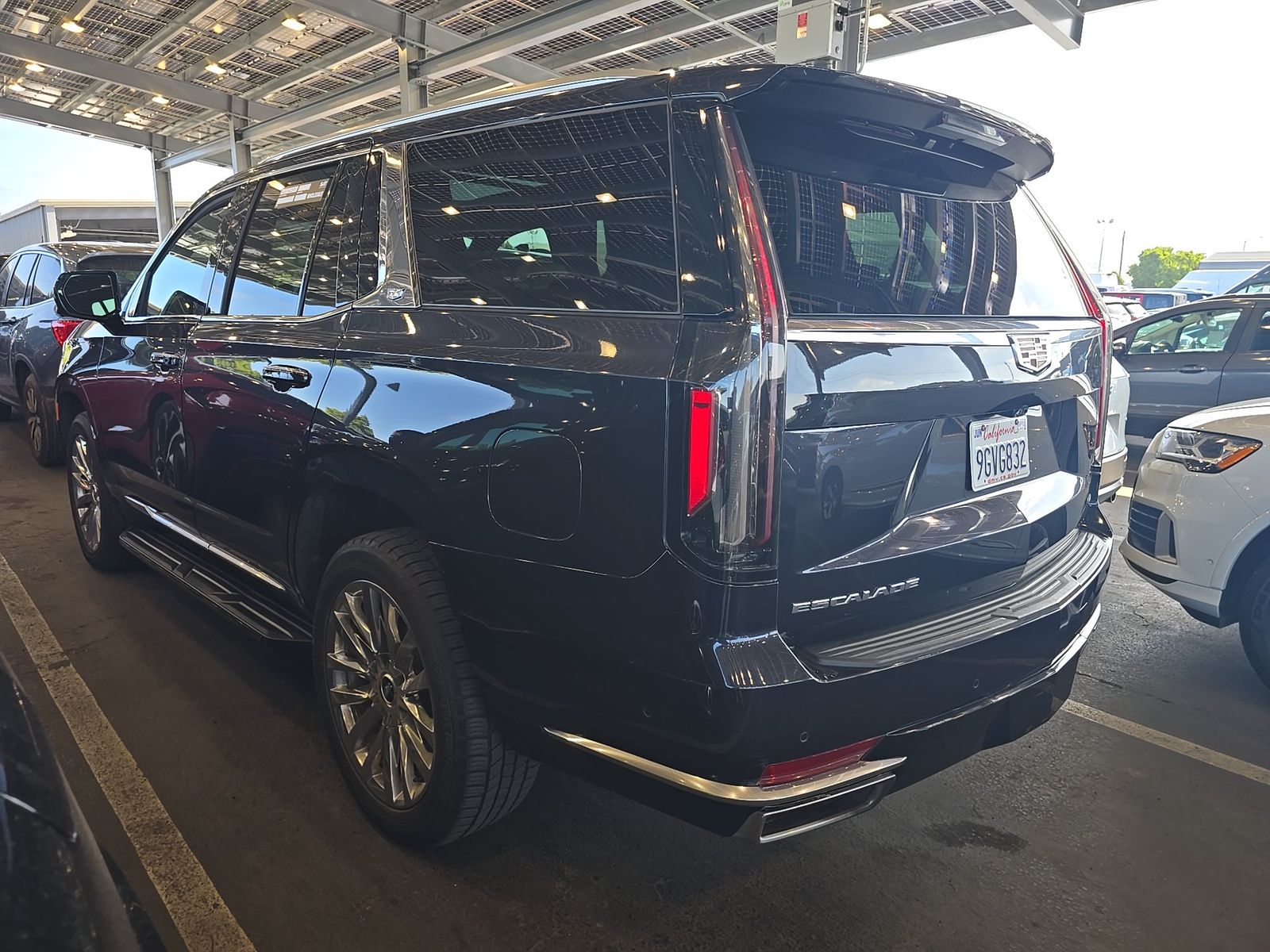2023 Cadillac Escalade Premium Luxury AWD