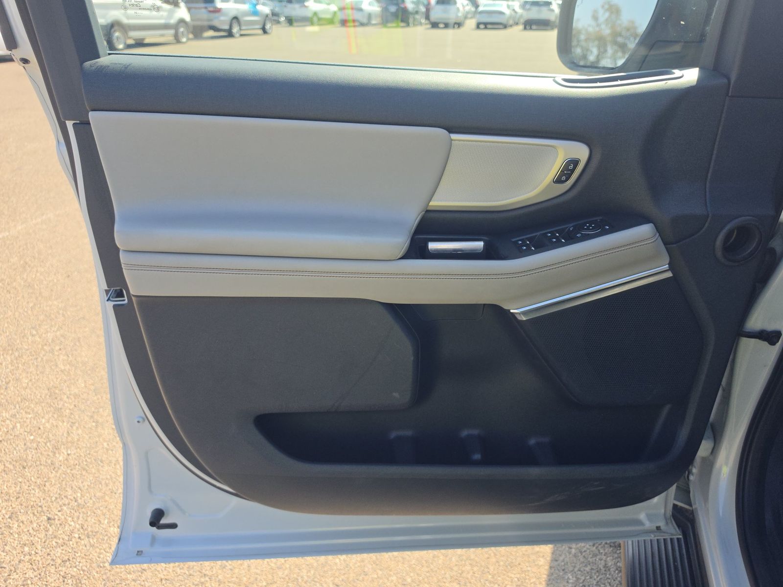 FORD EXPEDITION - 10