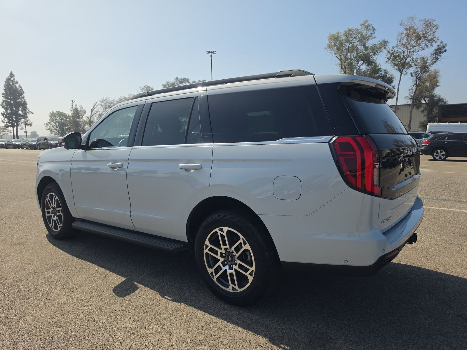 FORD EXPEDITION - 7