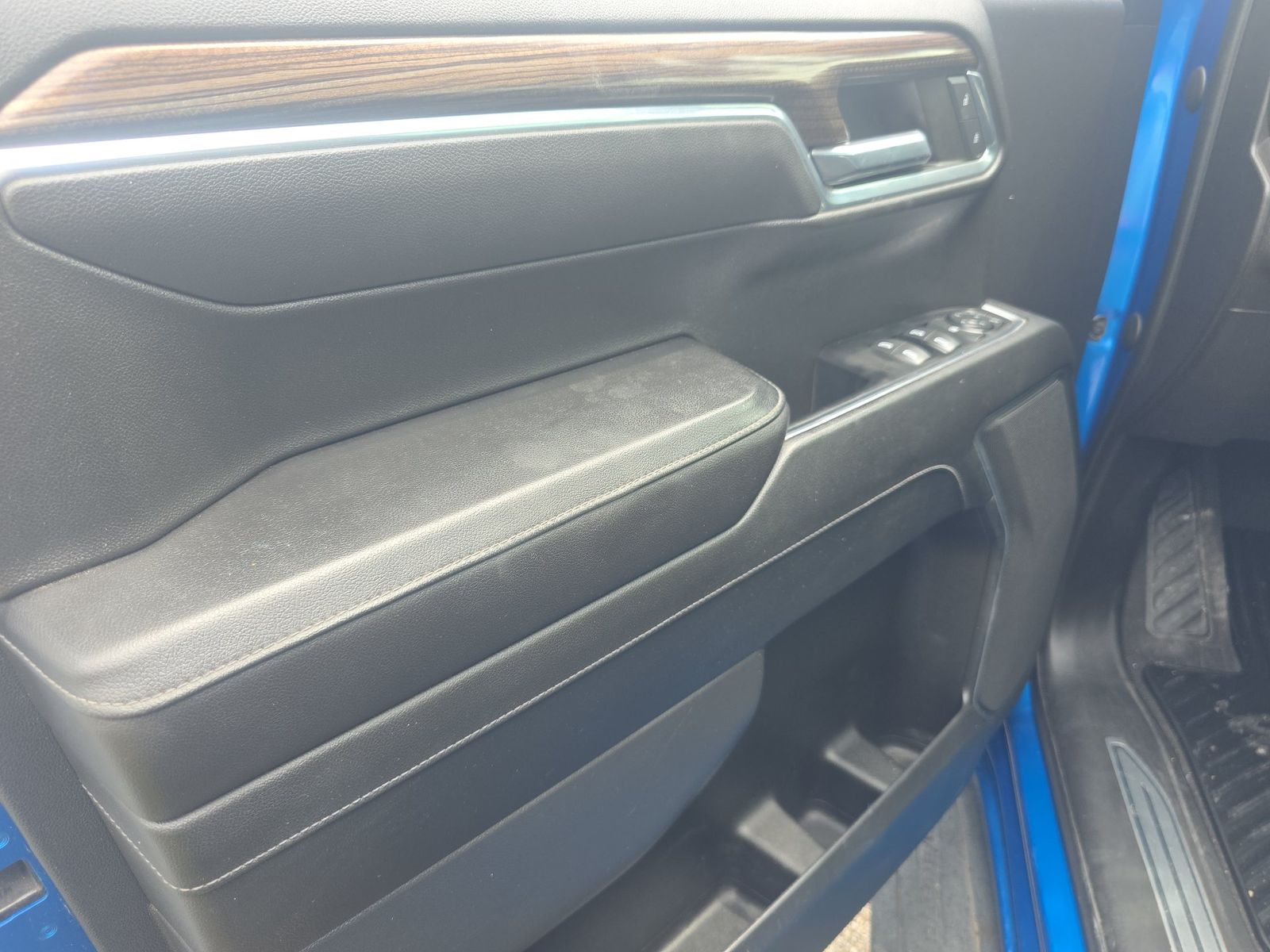 2022 Chevrolet Silverado 1500 RST AWD