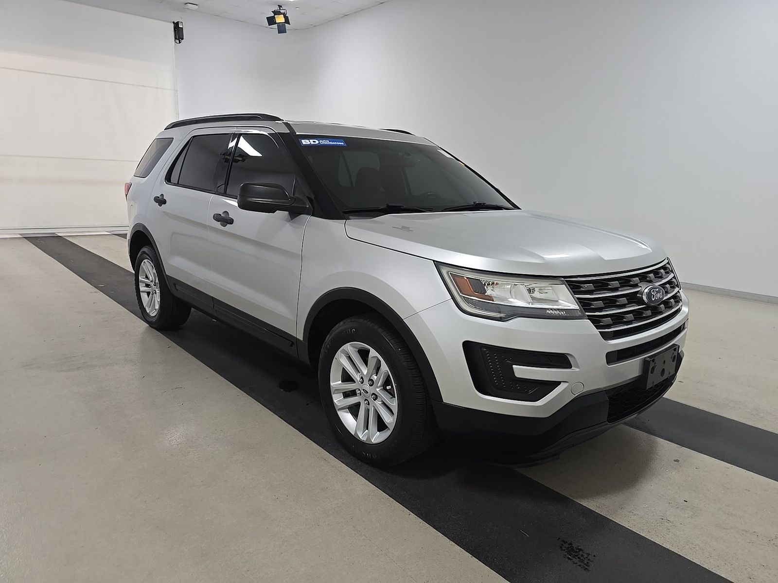 FORD EXPLORER - 4