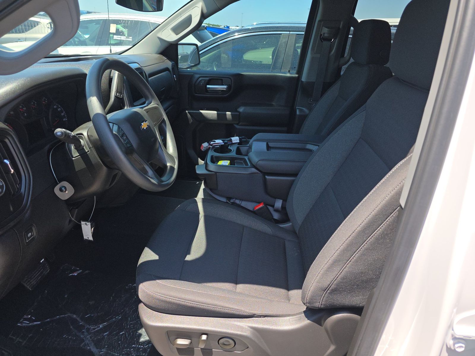 2026 Chevrolet Silverado 1500 Custom RWD