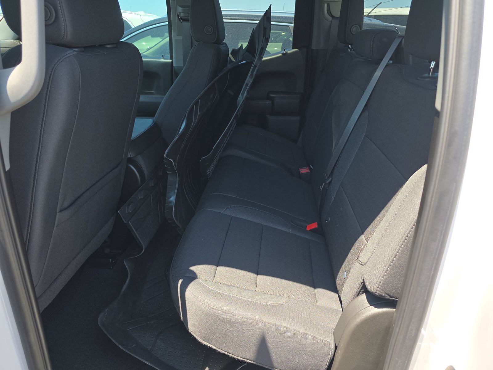 2026 Chevrolet Silverado 1500 Custom RWD