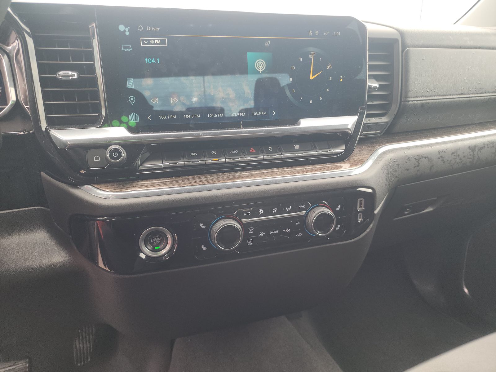 2023 Chevrolet Silverado 1500 LT AWD