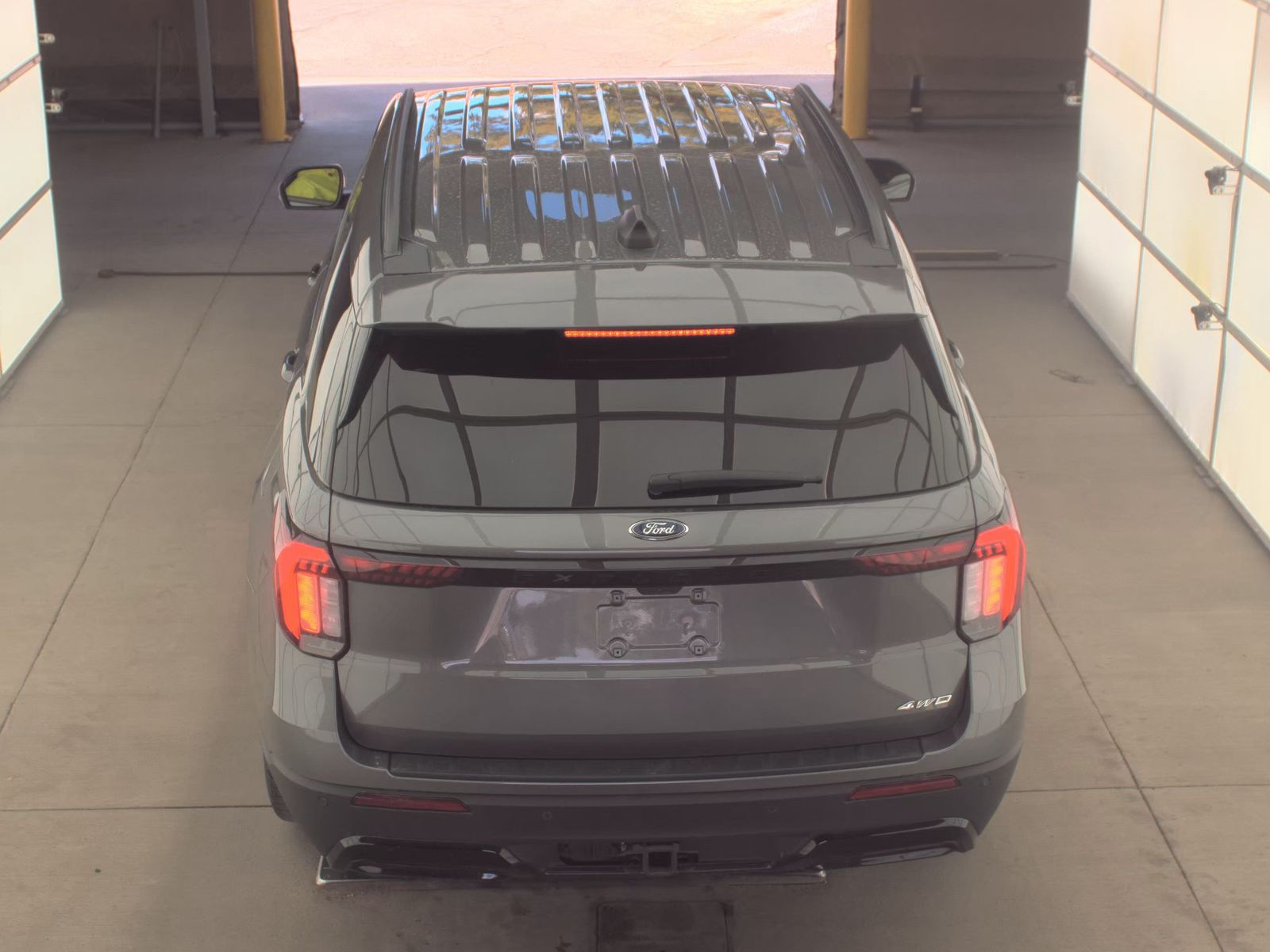 FORD EXPLORER - 7