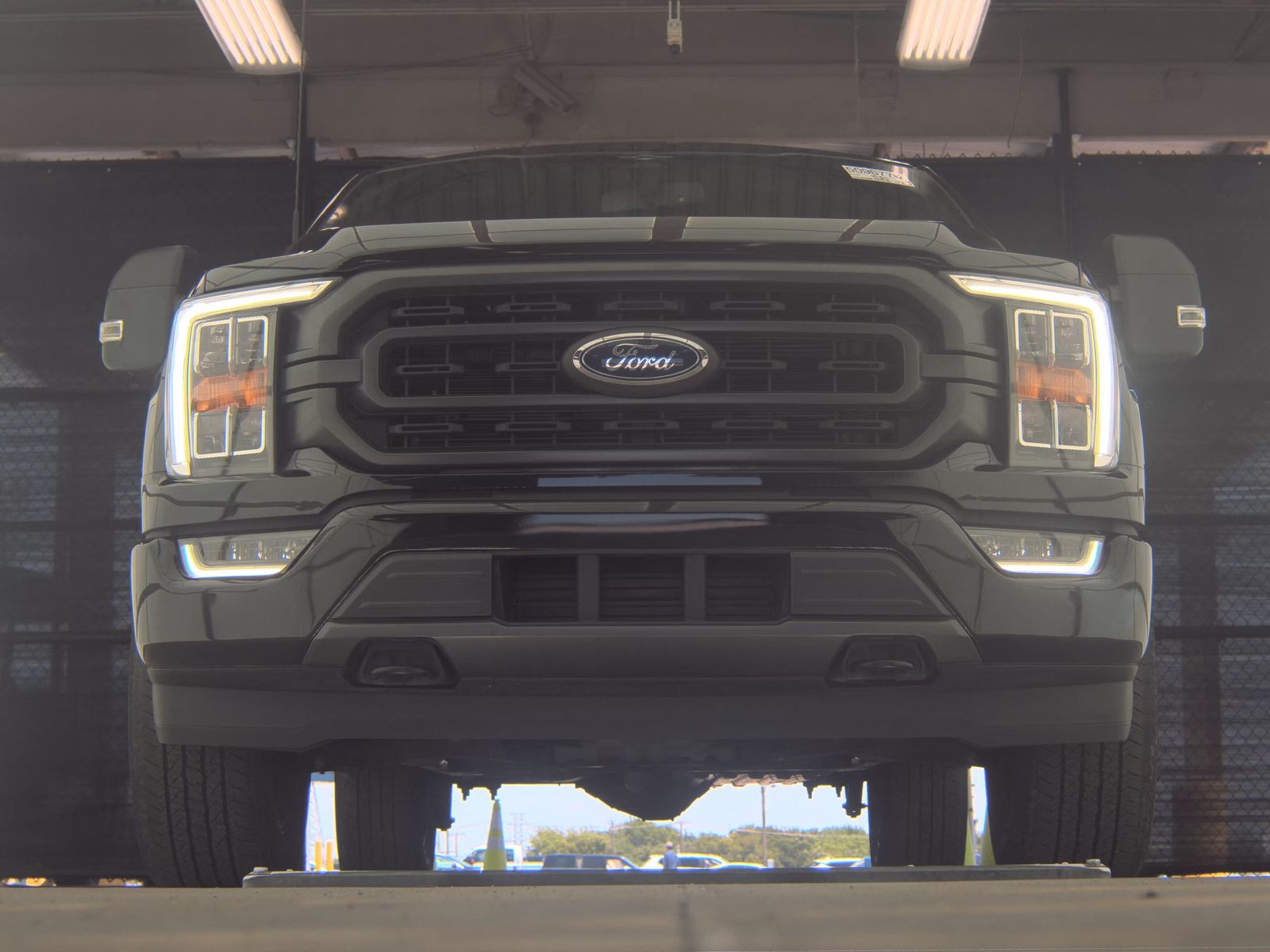 FORD F-150 - 4