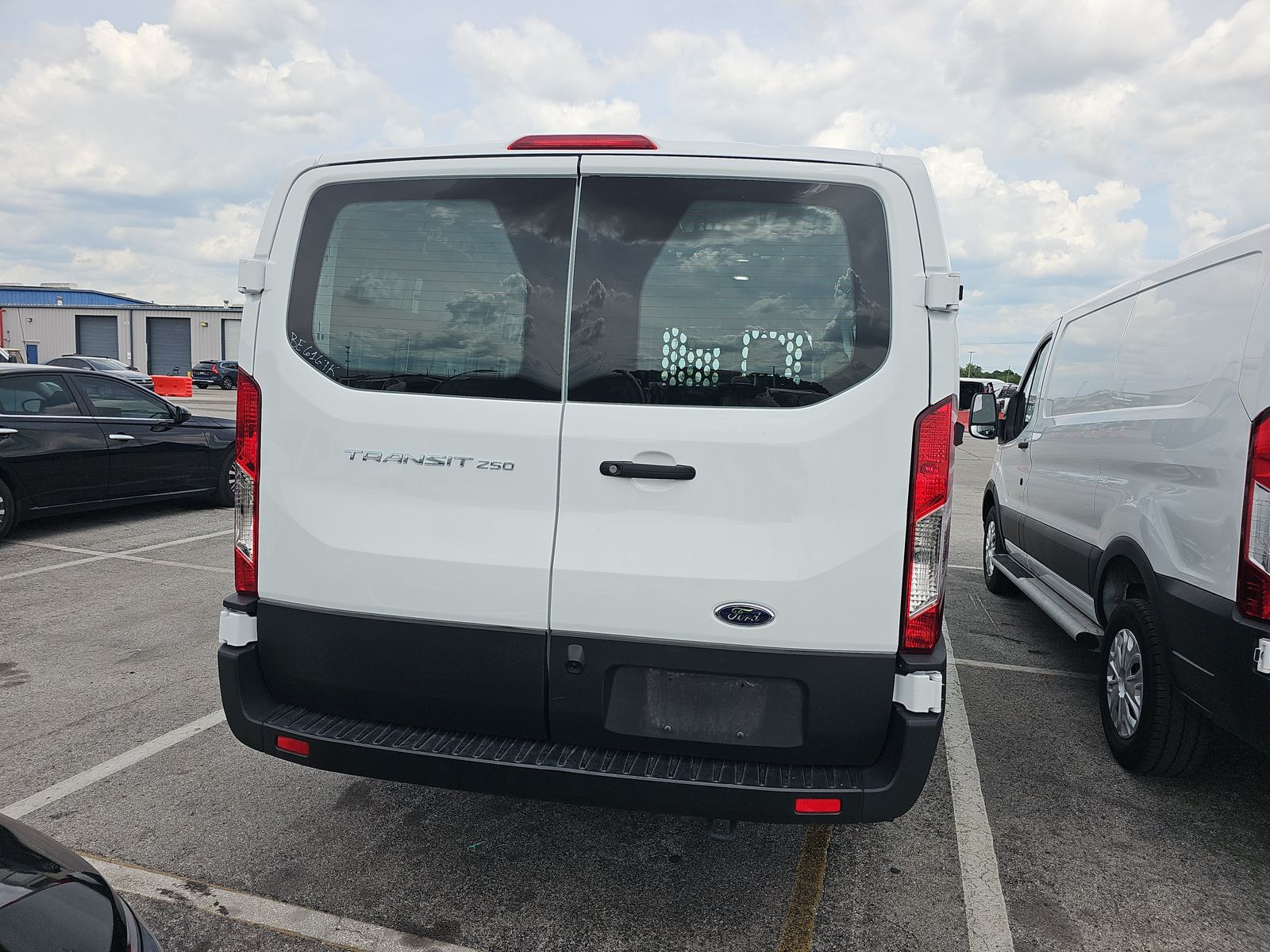 FORD TRANSIT 250 - 6