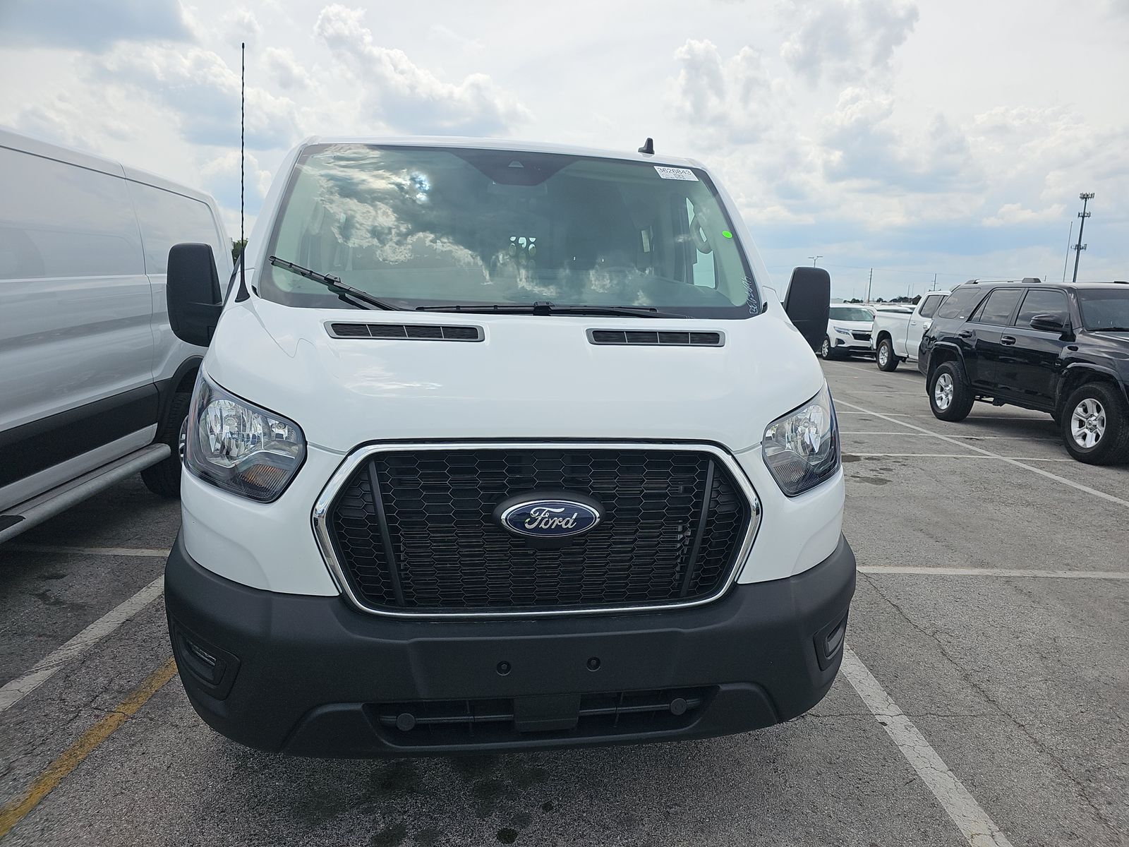 FORD TRANSIT 250 - 3