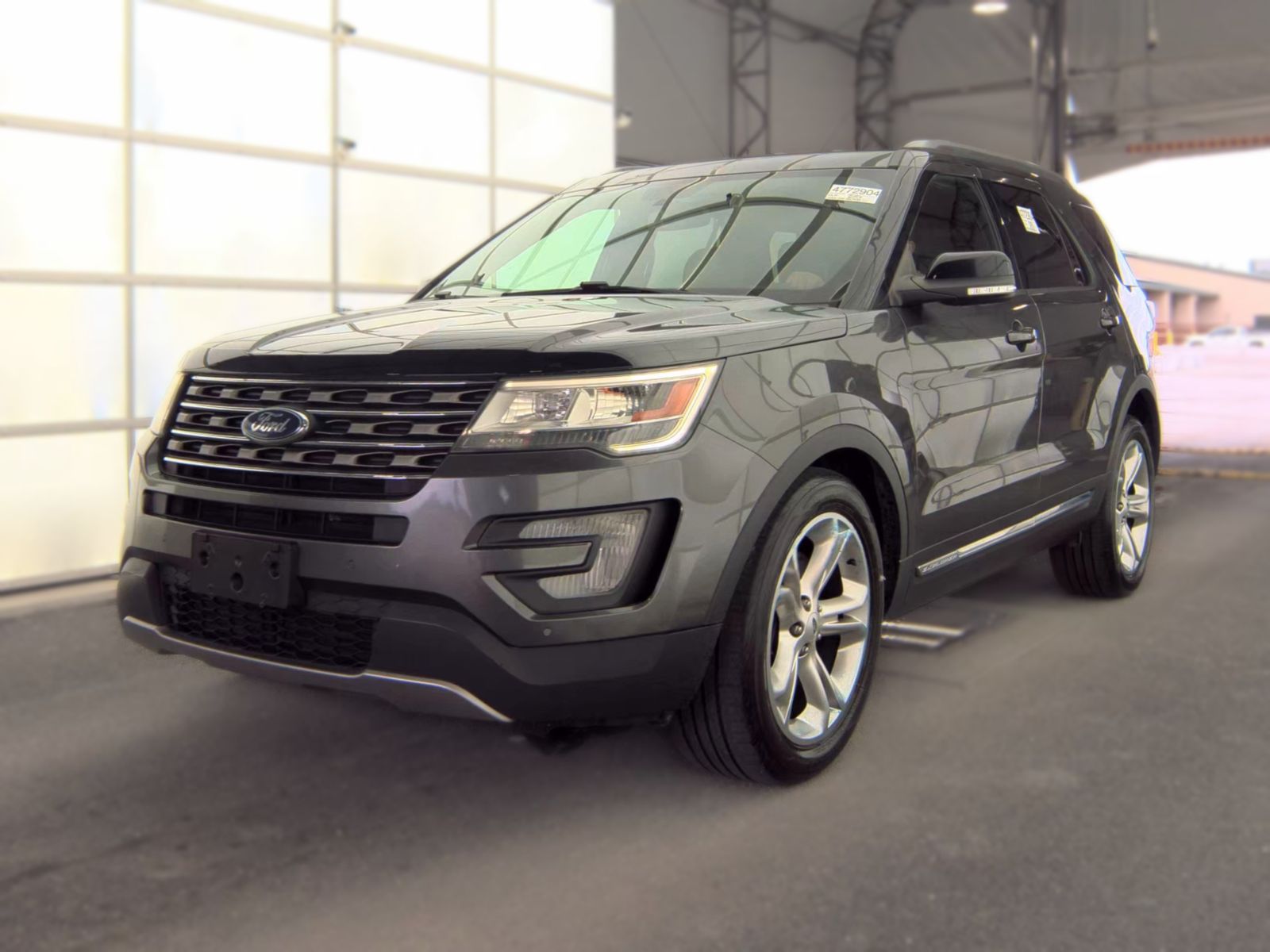FORD EXPLORER - 1