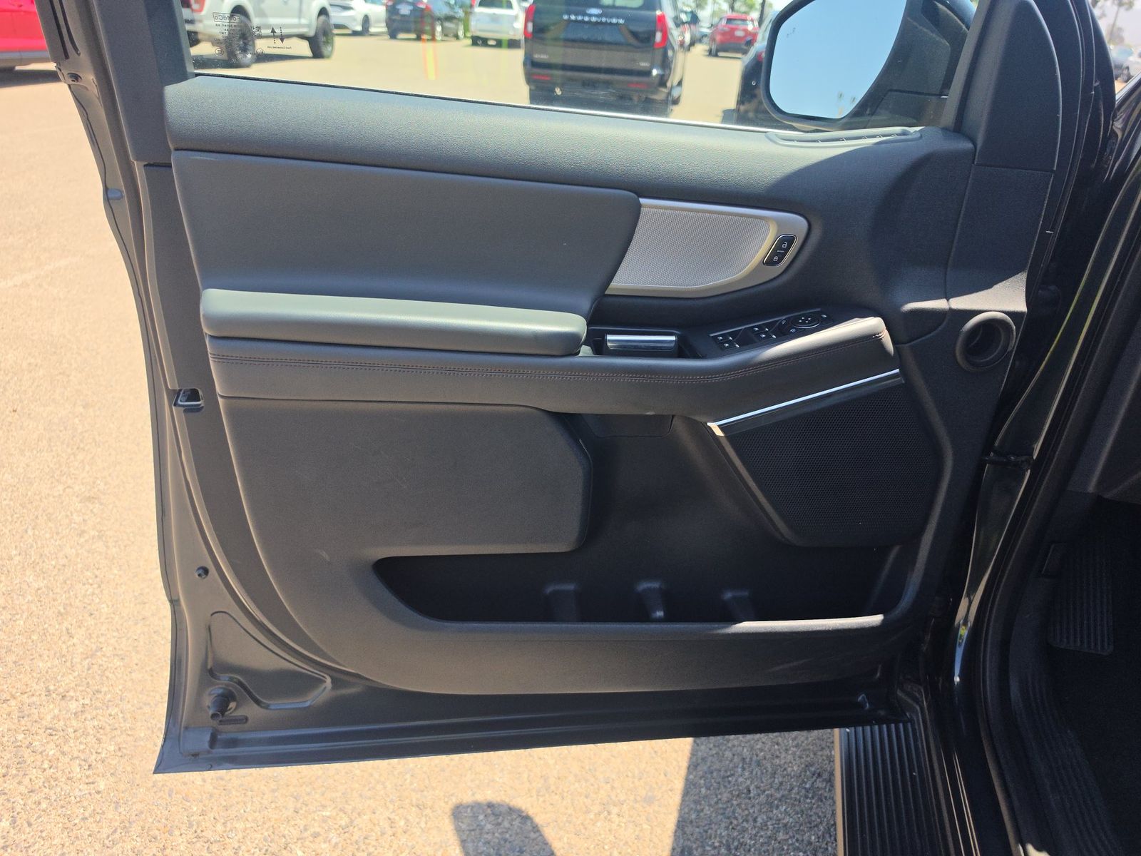 FORD EXPEDITION MAX - 10