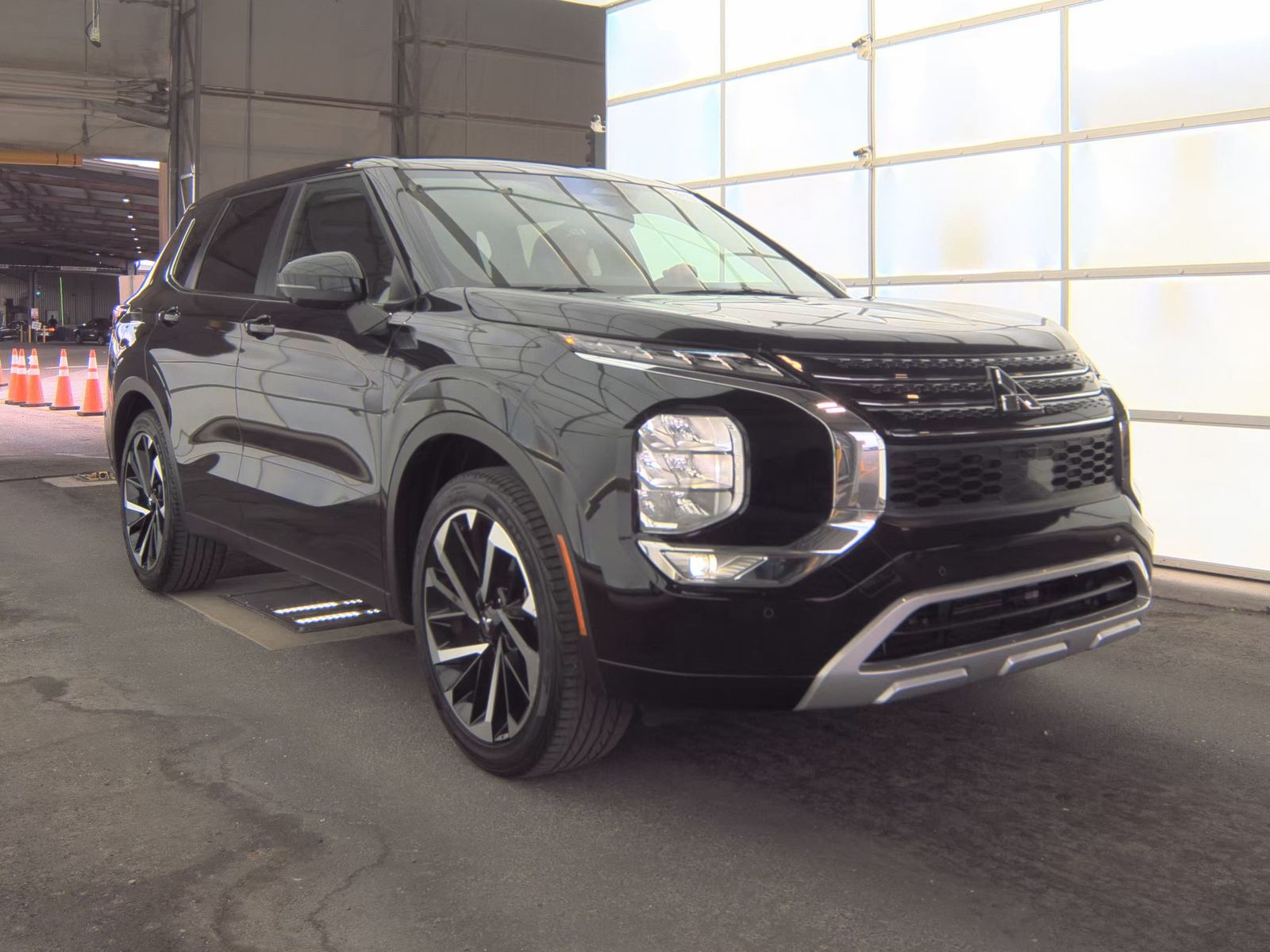 2024 Mitsubishi Outlander SE FWD