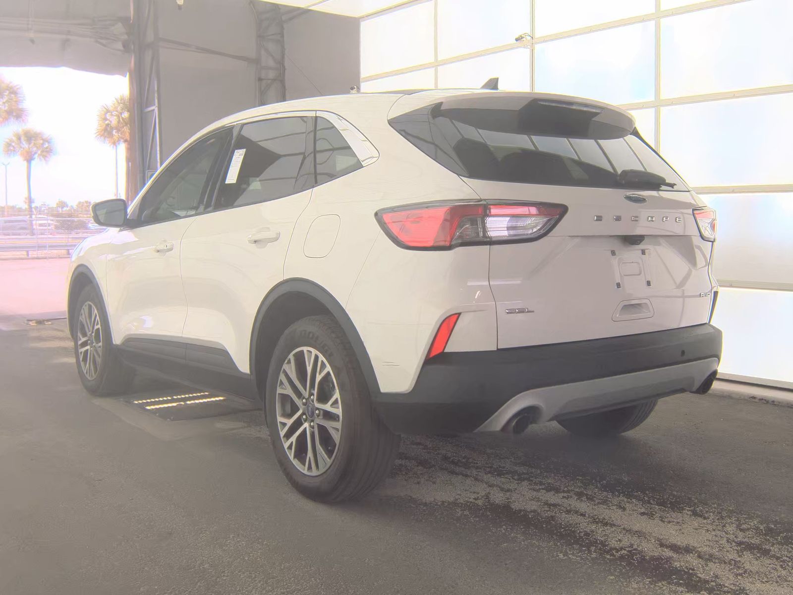 FORD ESCAPE - 9