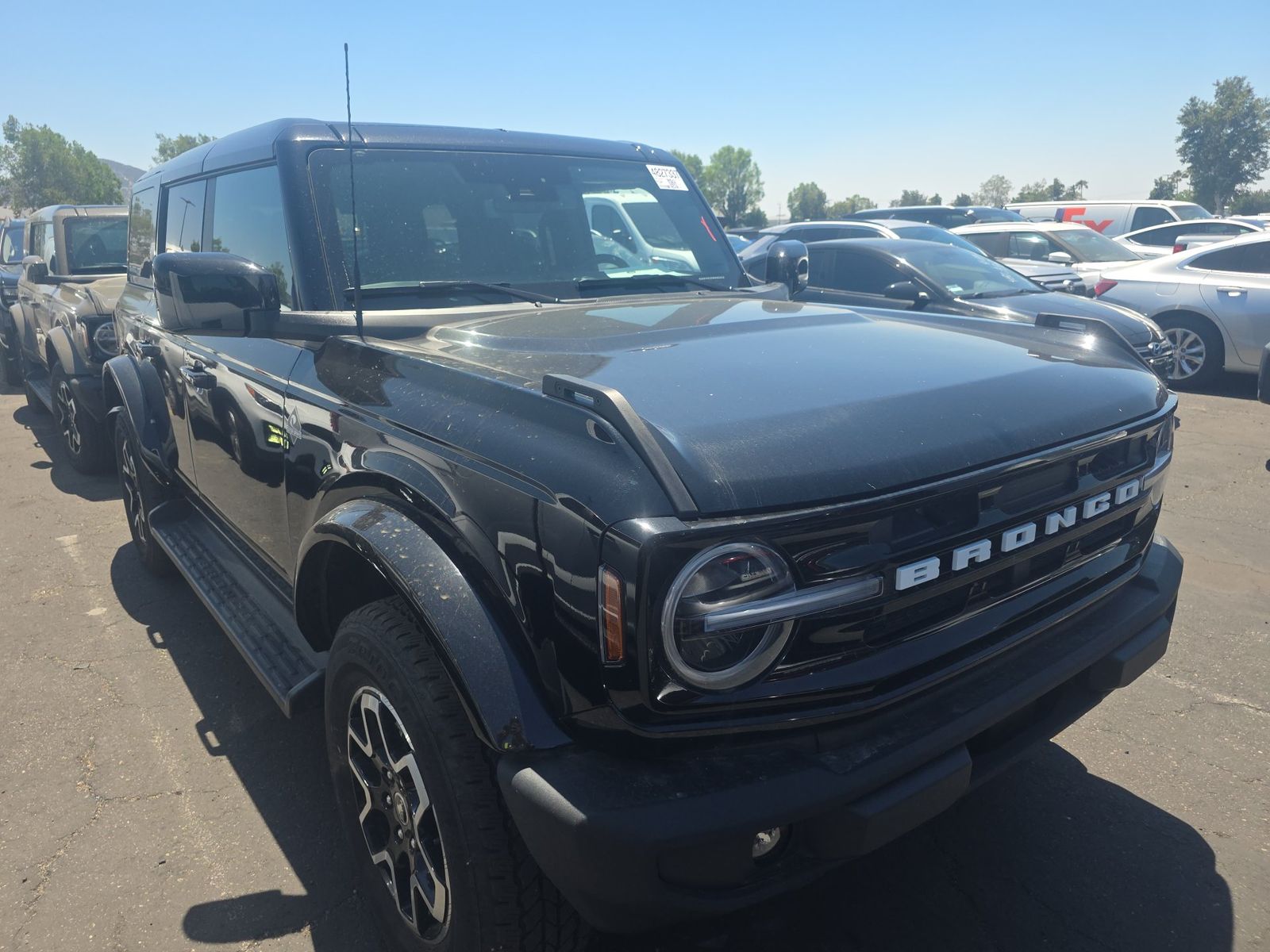 FORD BRONCO - 4