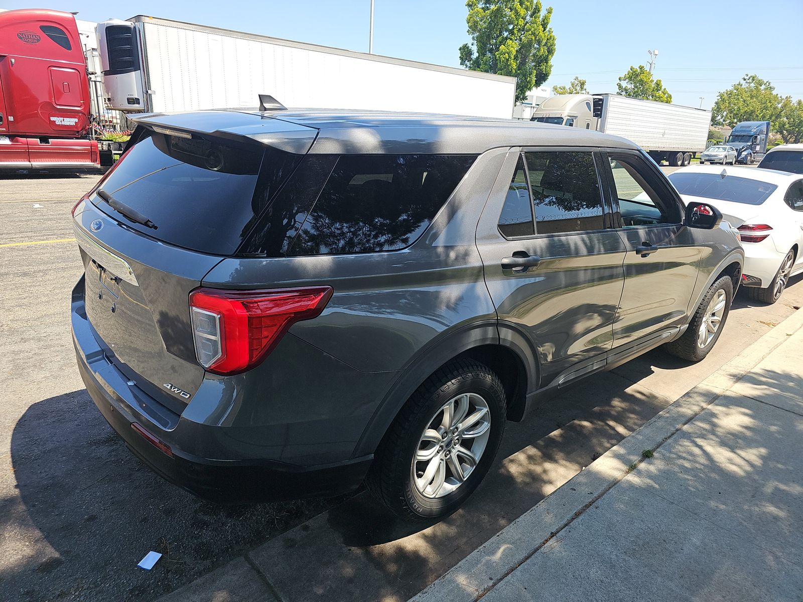 FORD EXPLORER - 5