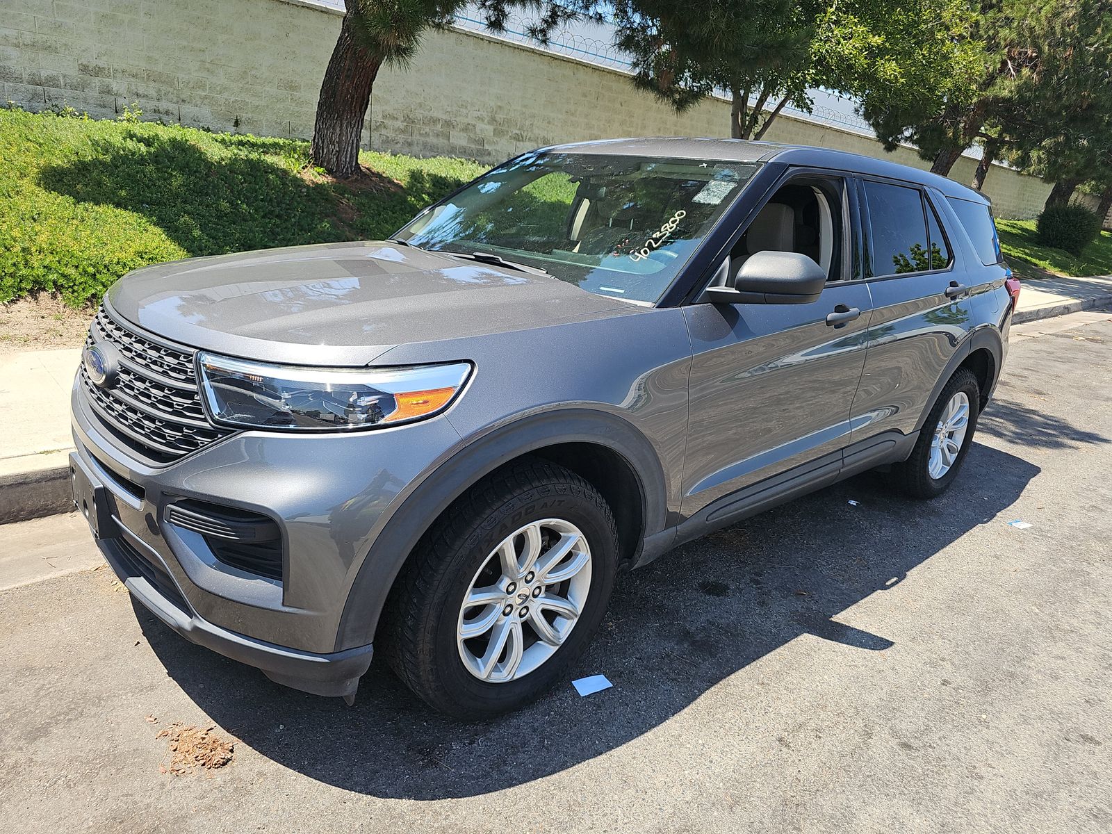 FORD EXPLORER - 1