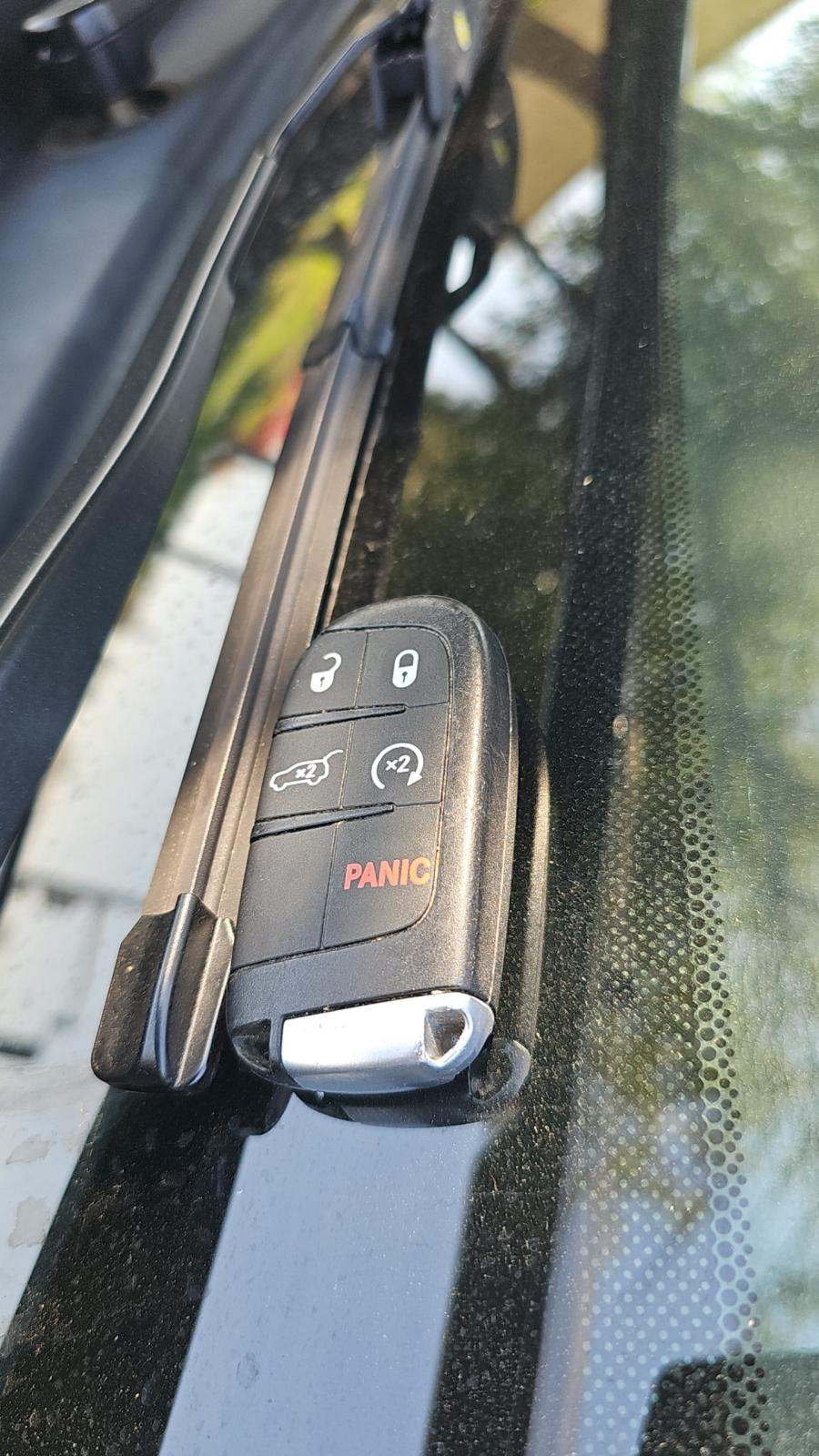 2021 Jeep Grand Cherokee Laredo X RWD