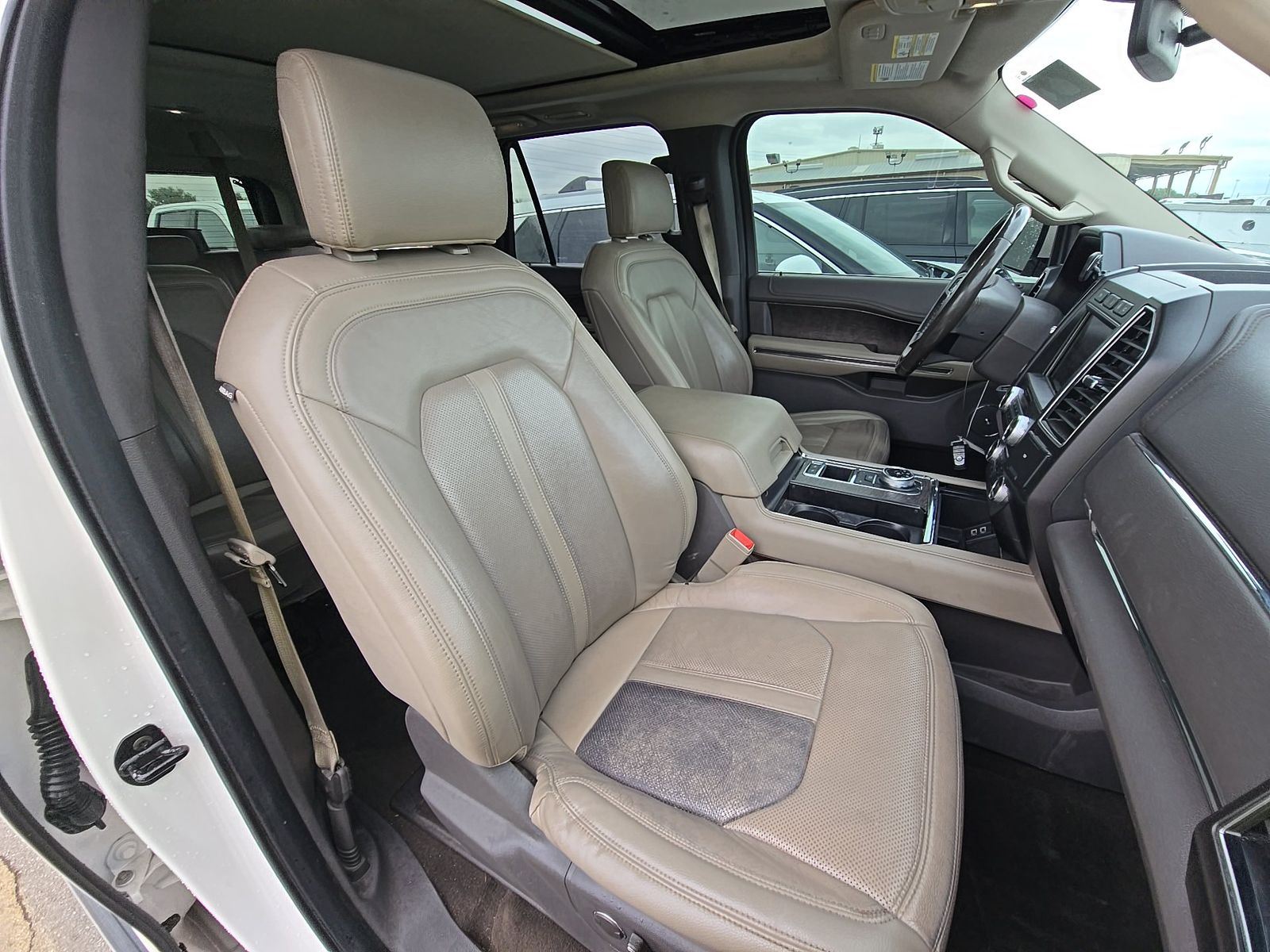 FORD EXPEDITION - 9