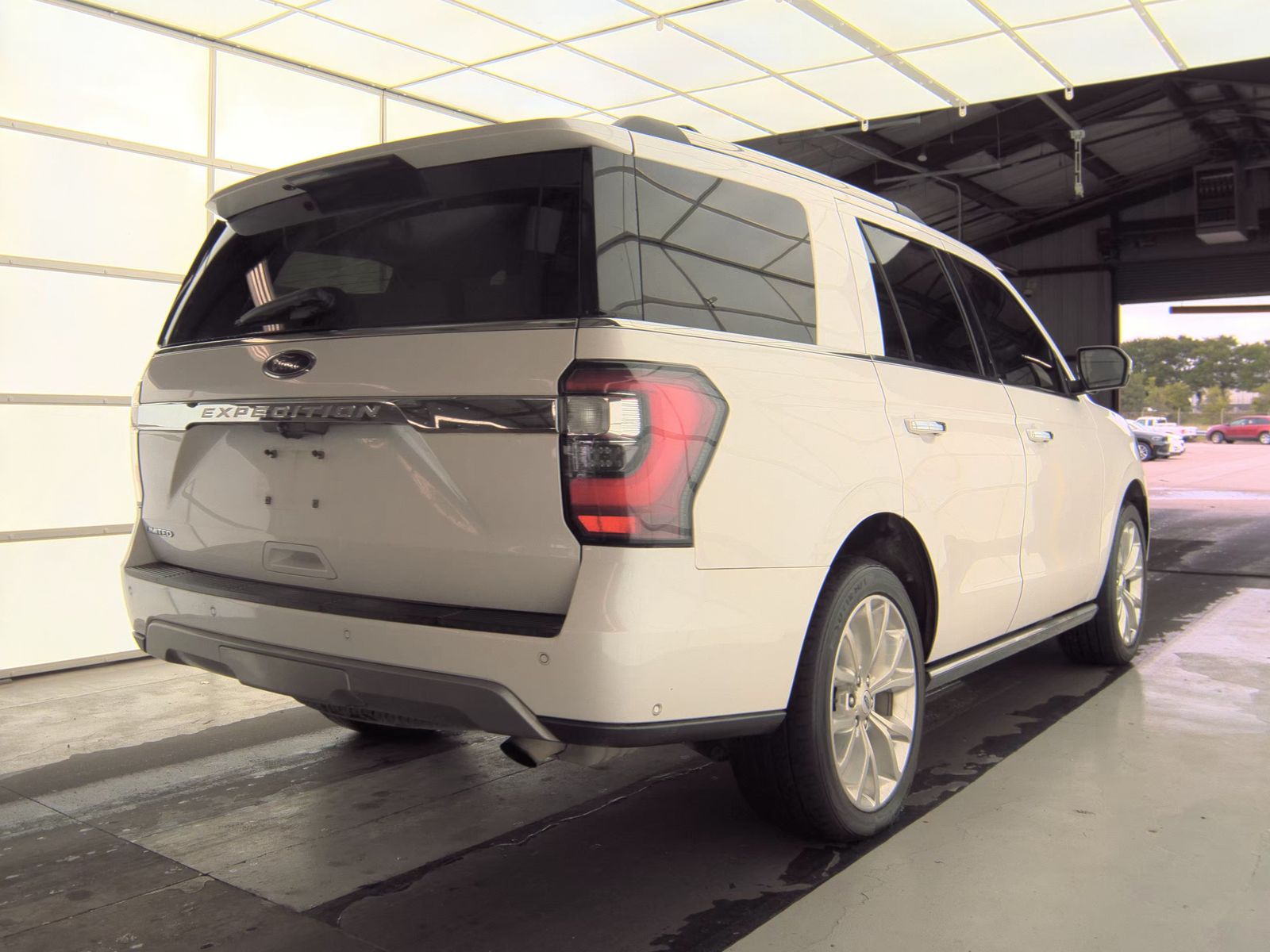 FORD EXPEDITION - 5