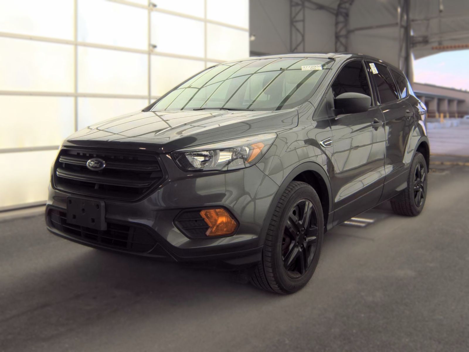 FORD ESCAPE - 1