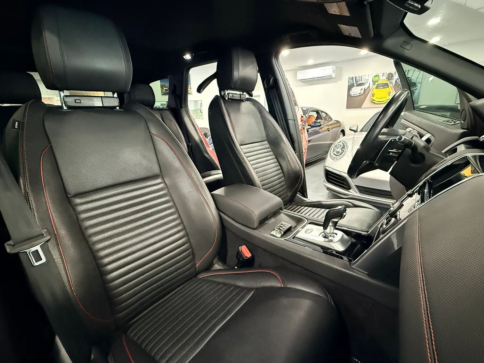 2021 Land Rover Discovery Sport S R-Dynamic AWD