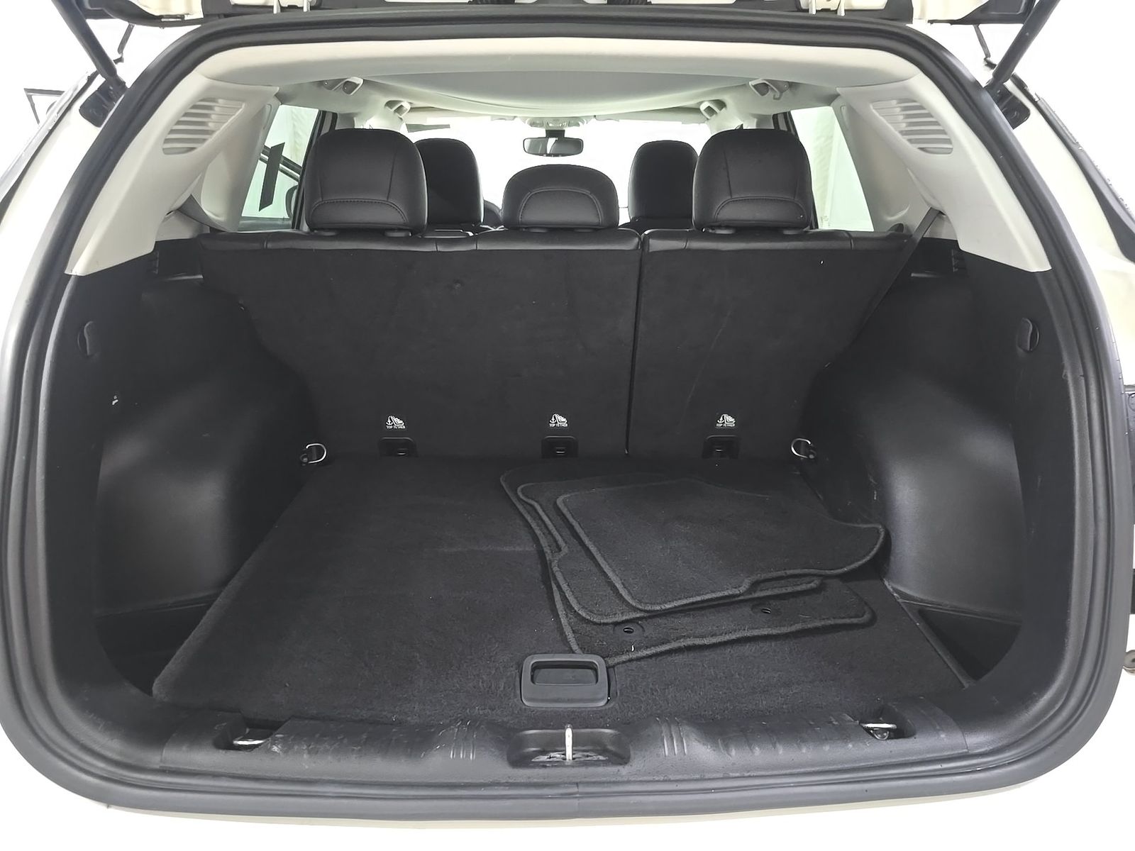 2019 Jeep Compass Latitude Altitude Edition FWD