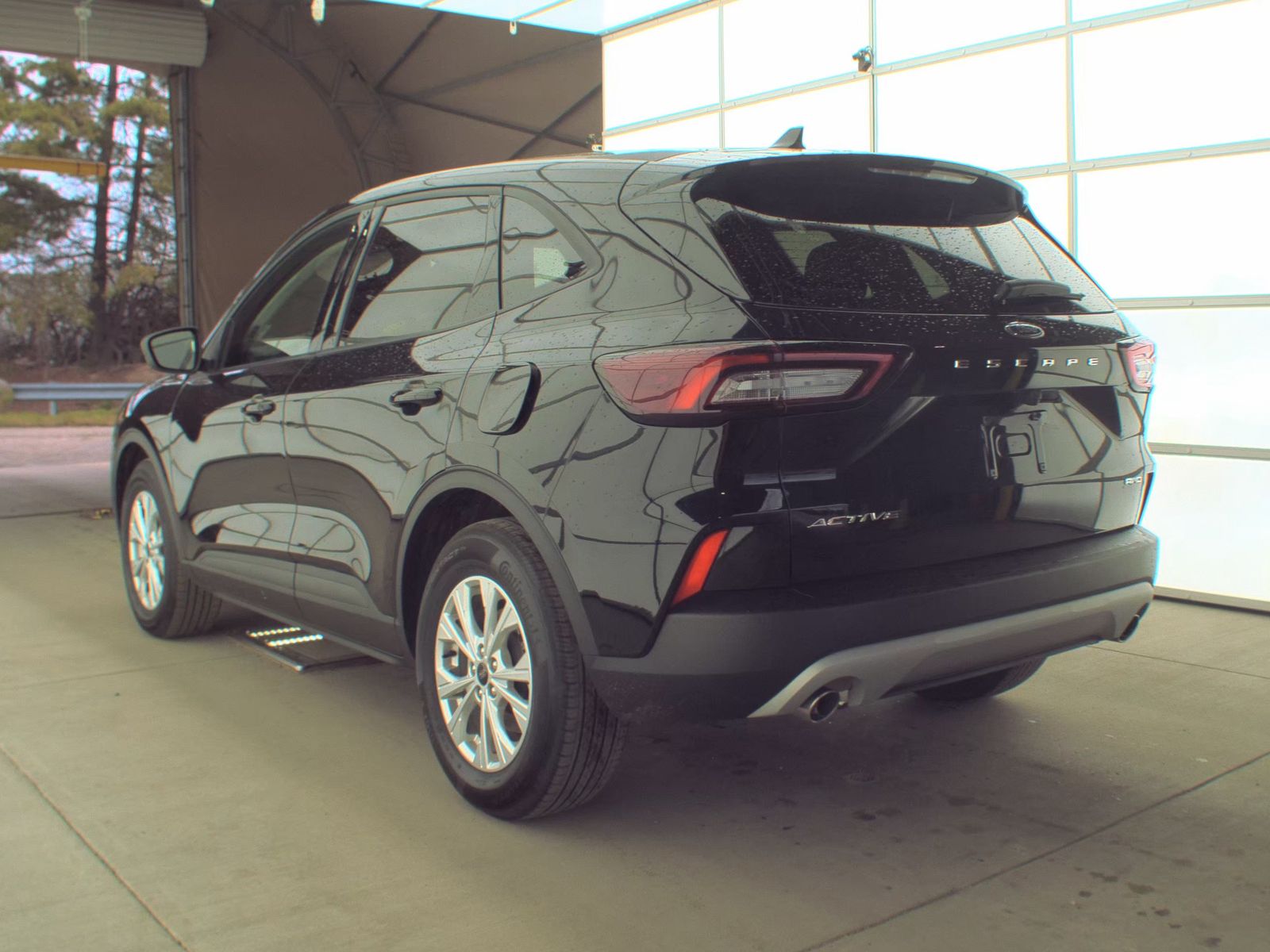 FORD ESCAPE - 9