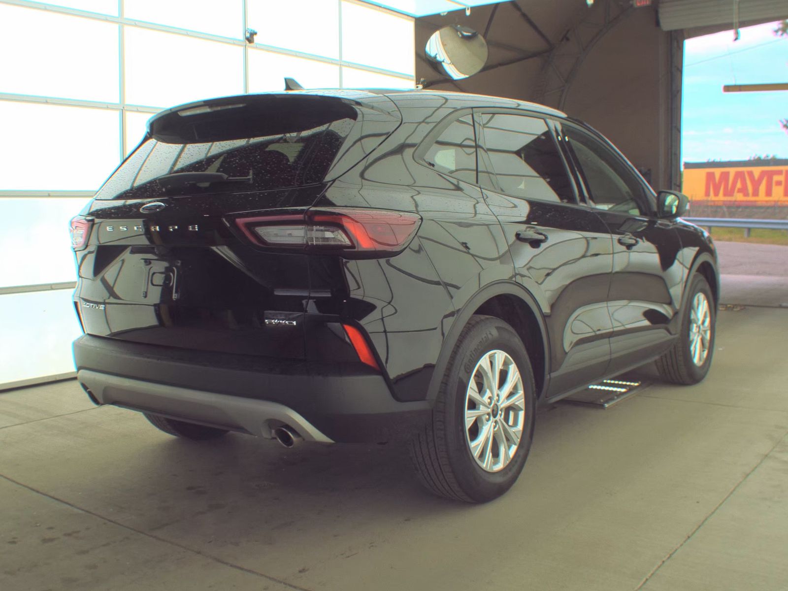 FORD ESCAPE - 6