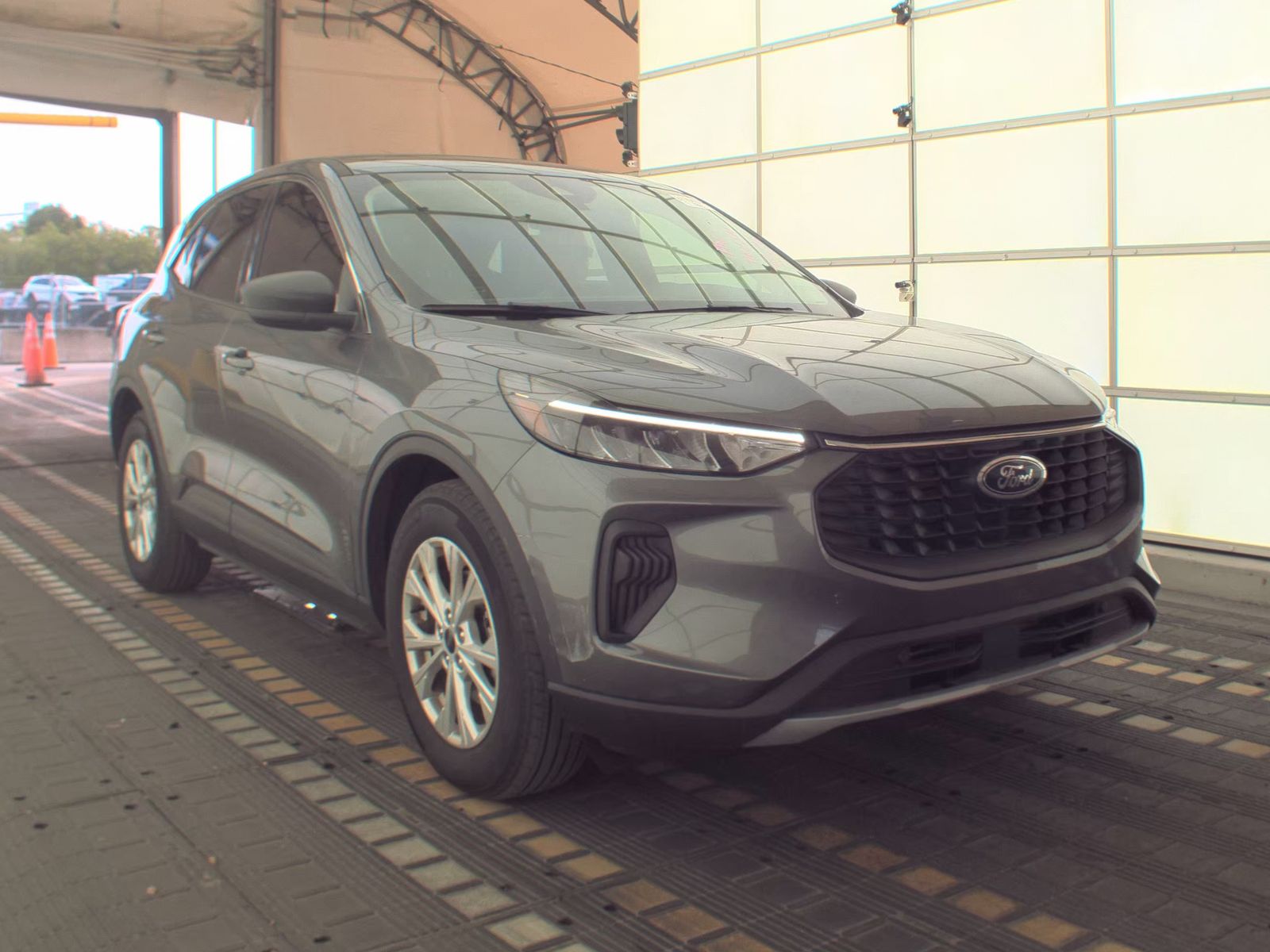 FORD ESCAPE - 5