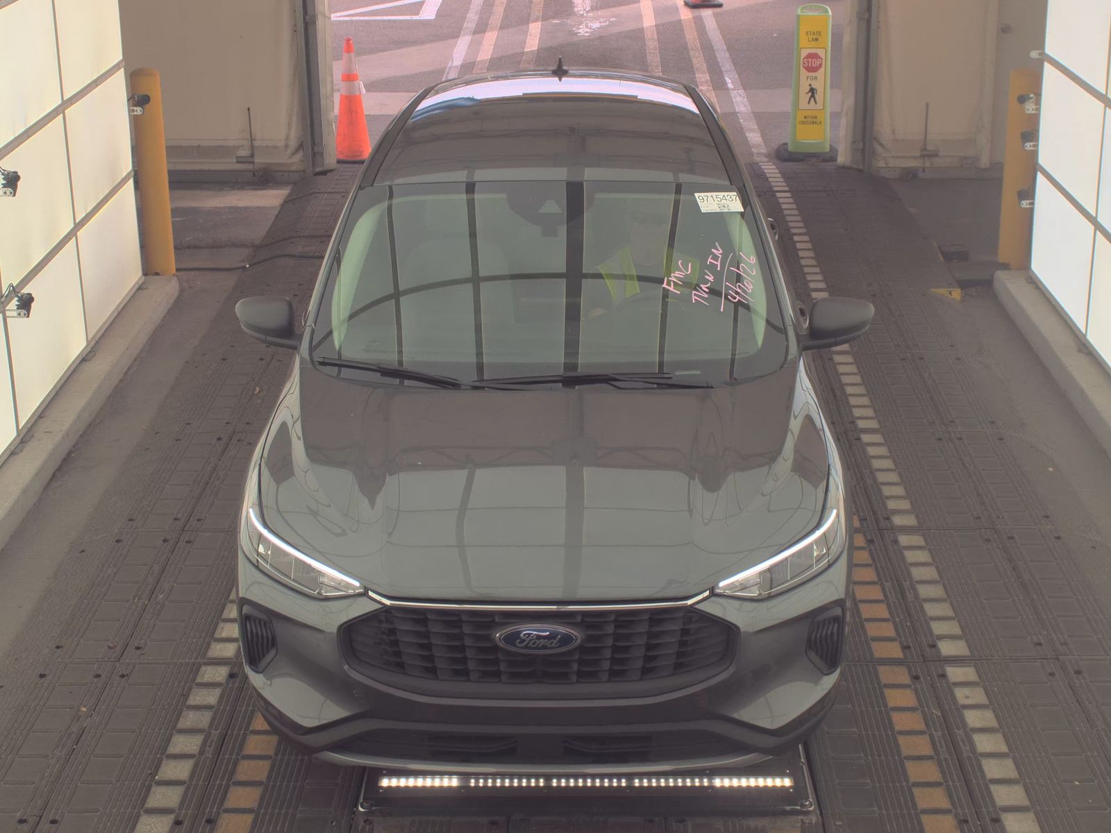 FORD ESCAPE - 3