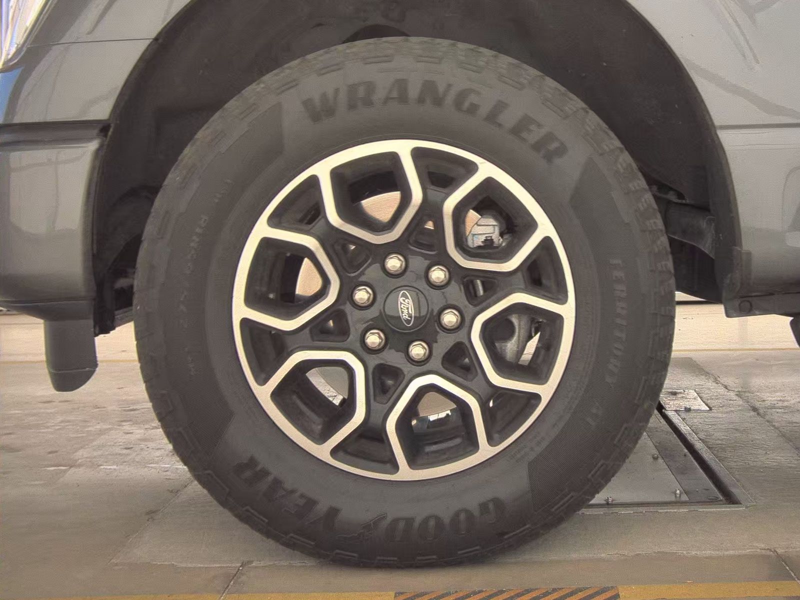 FORD F-150 - 10