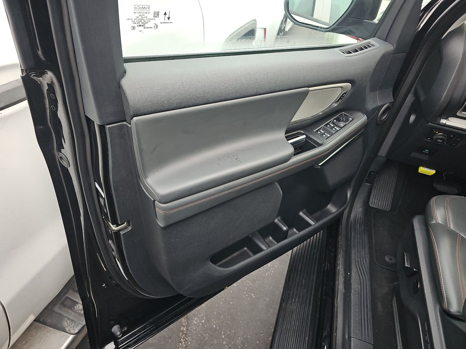 FORD EXPEDITION - 10