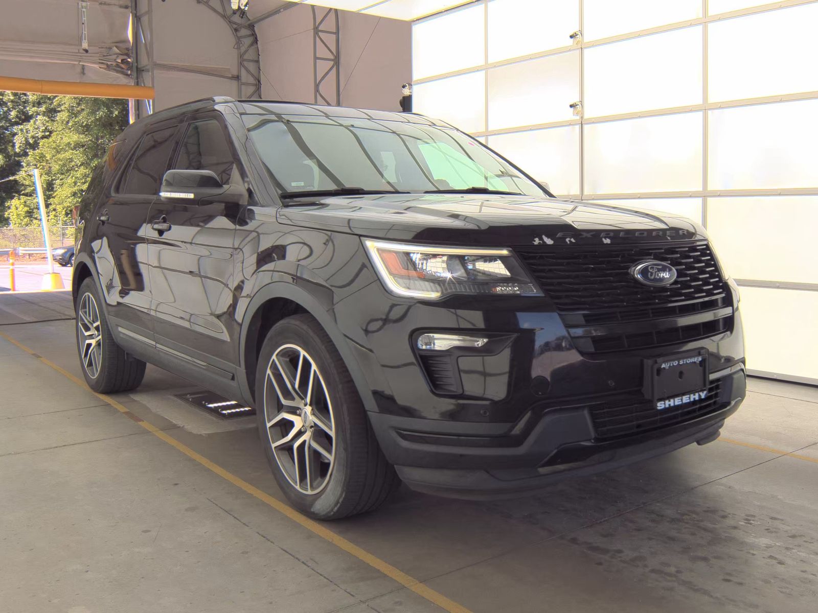 FORD EXPLORER - 5