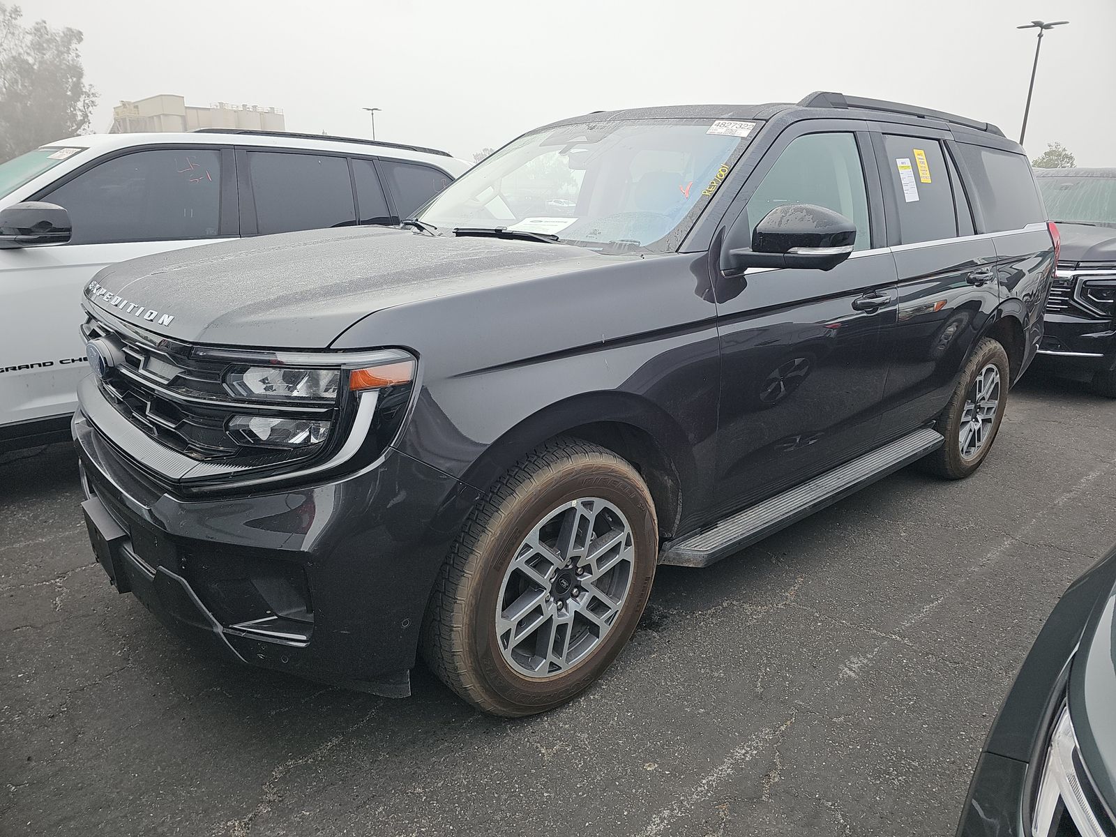 FORD EXPEDITION - 1